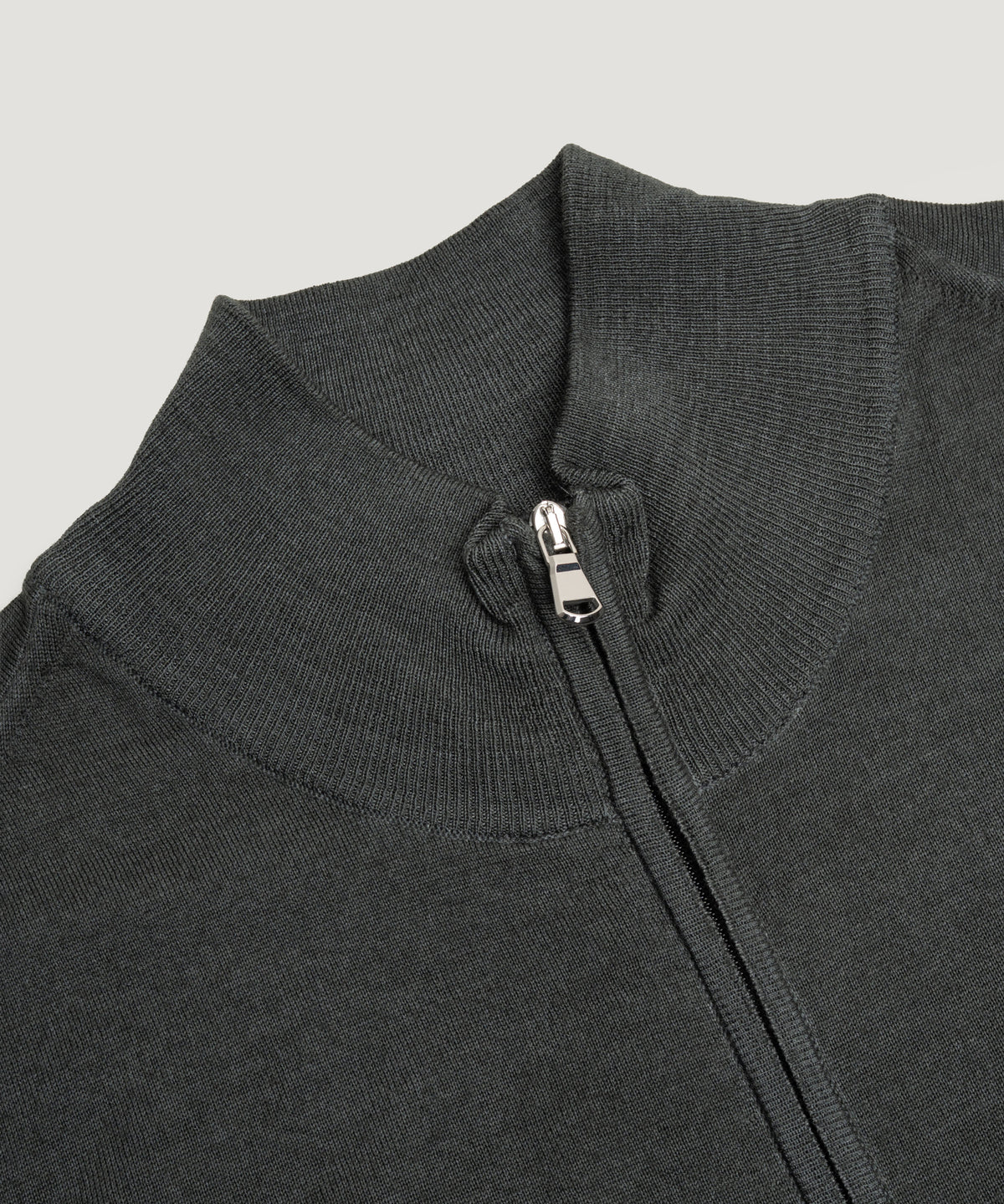Fast dye merino vest donkergroen