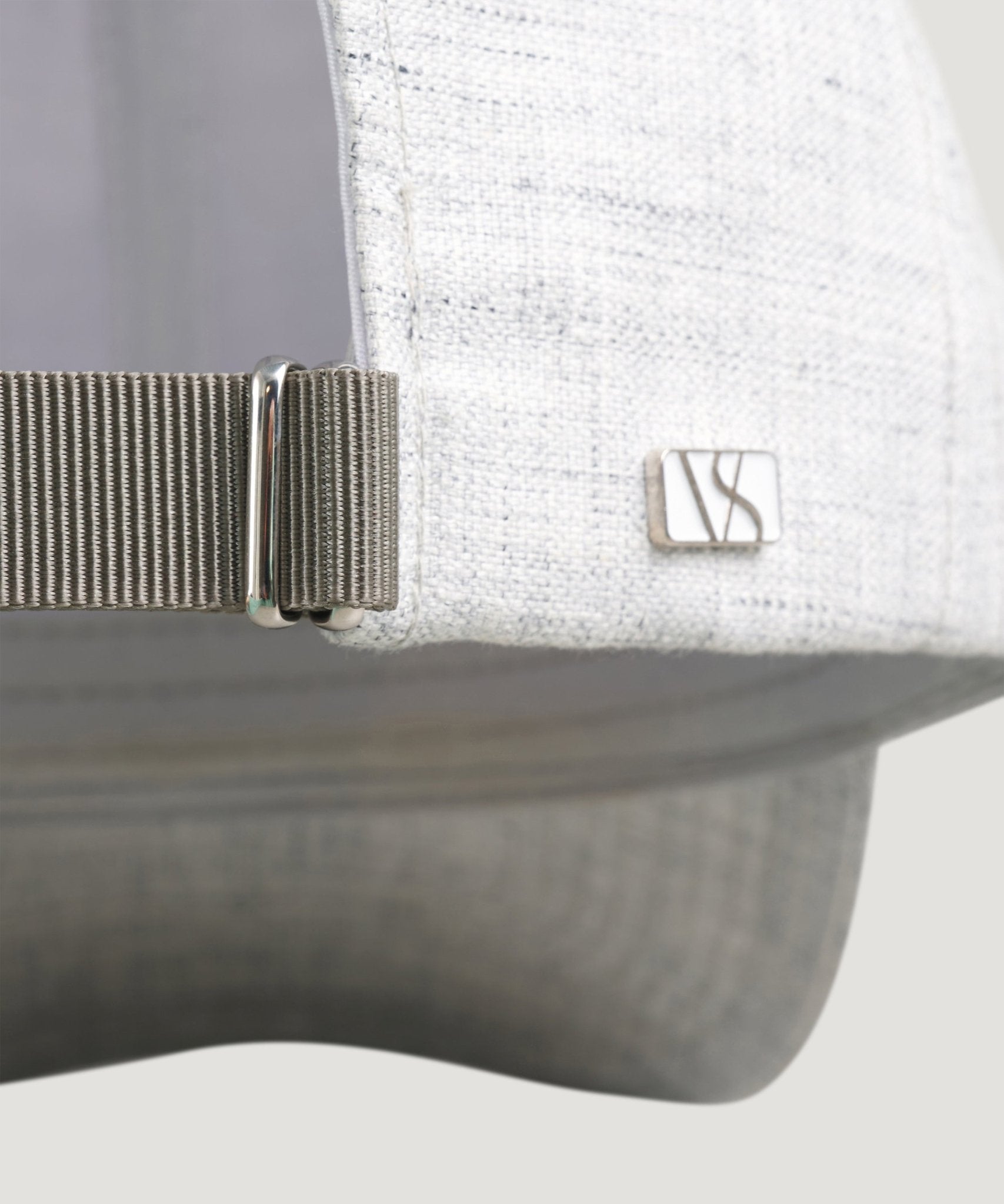 Varsity Baseball cap linnen lichtgrijs - The Society Shop