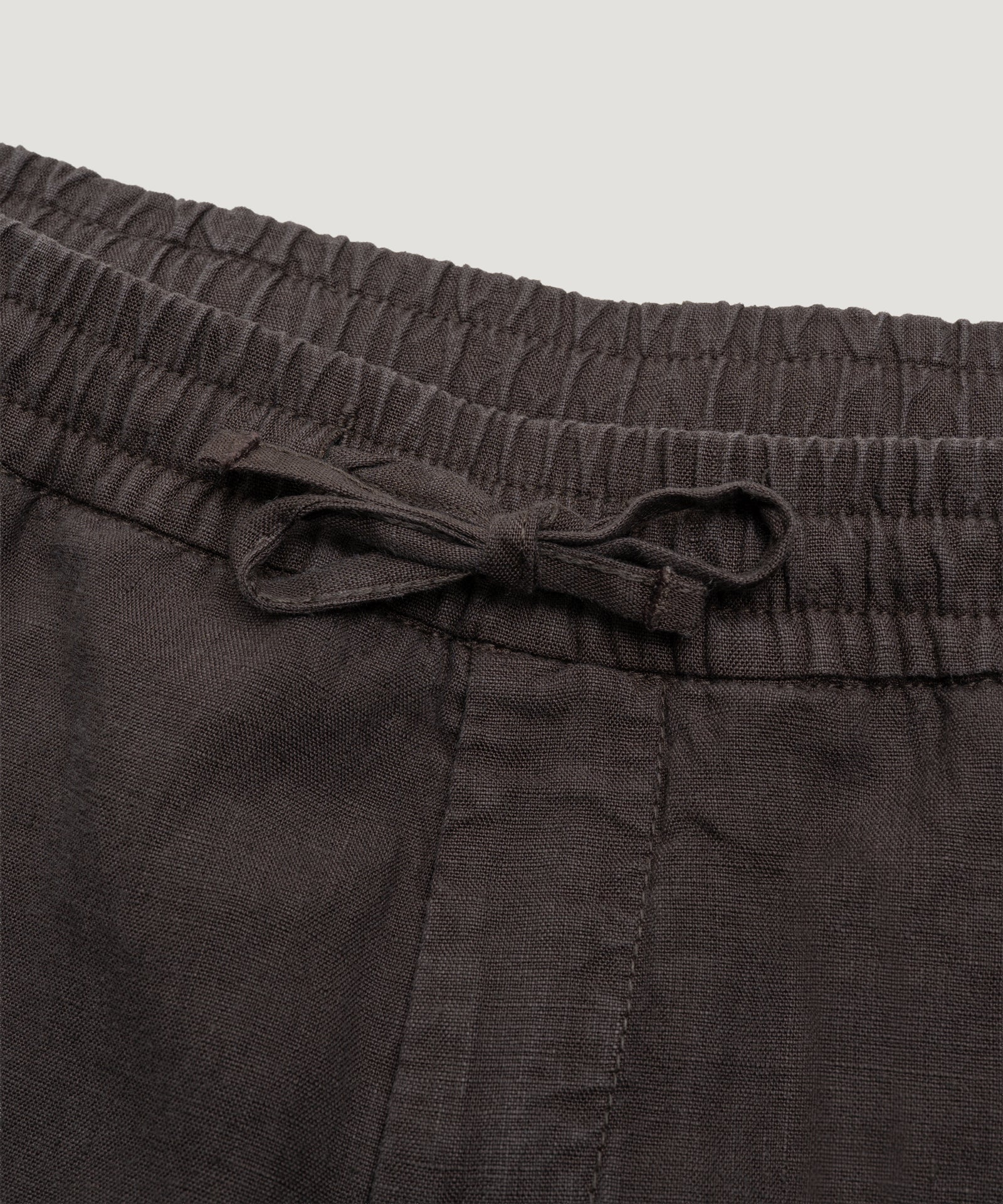 SOCI3TY Limited Fashion Bermuda shorts gewassen linnen donkerbruin - THE SOCIETY SHOP