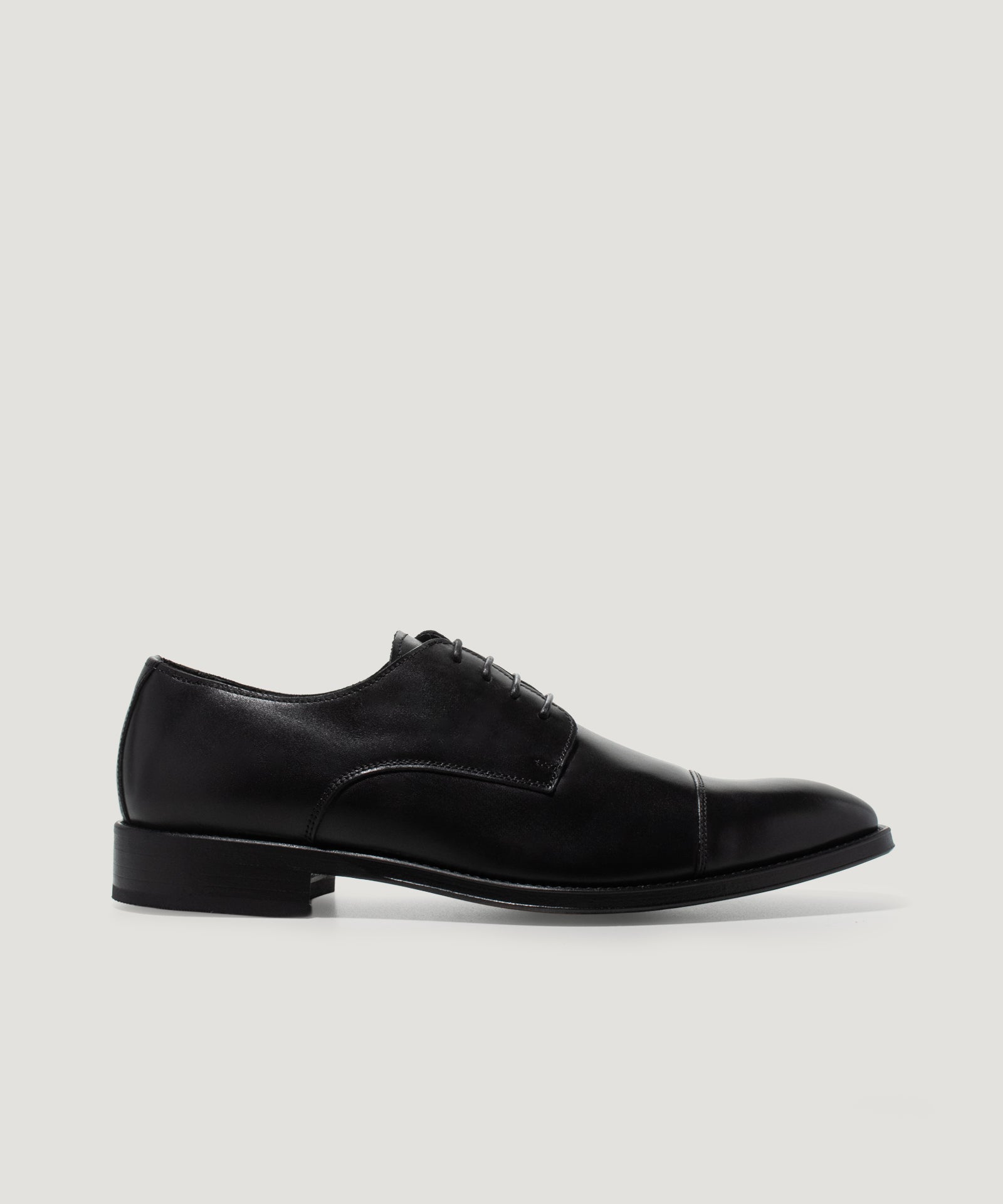 SOCI3TY Limited Fashion Cap toe derby veterschoen kalfsleer zwart - THE SOCIETY SHOP