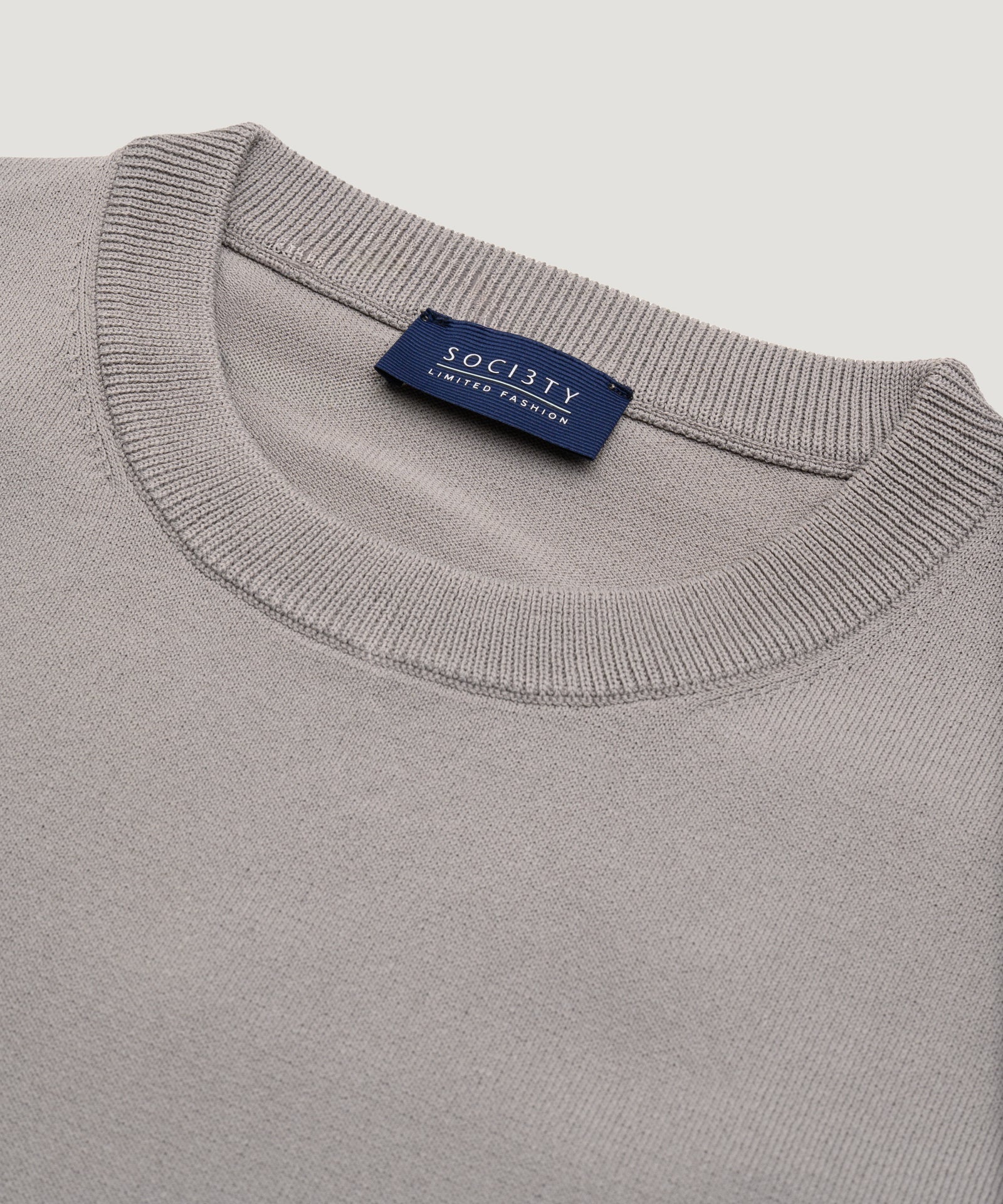 SOCI3TY Limited Fashion Cool Dry Easy Stretch crewneck trui taupe - THE SOCIETY SHOP