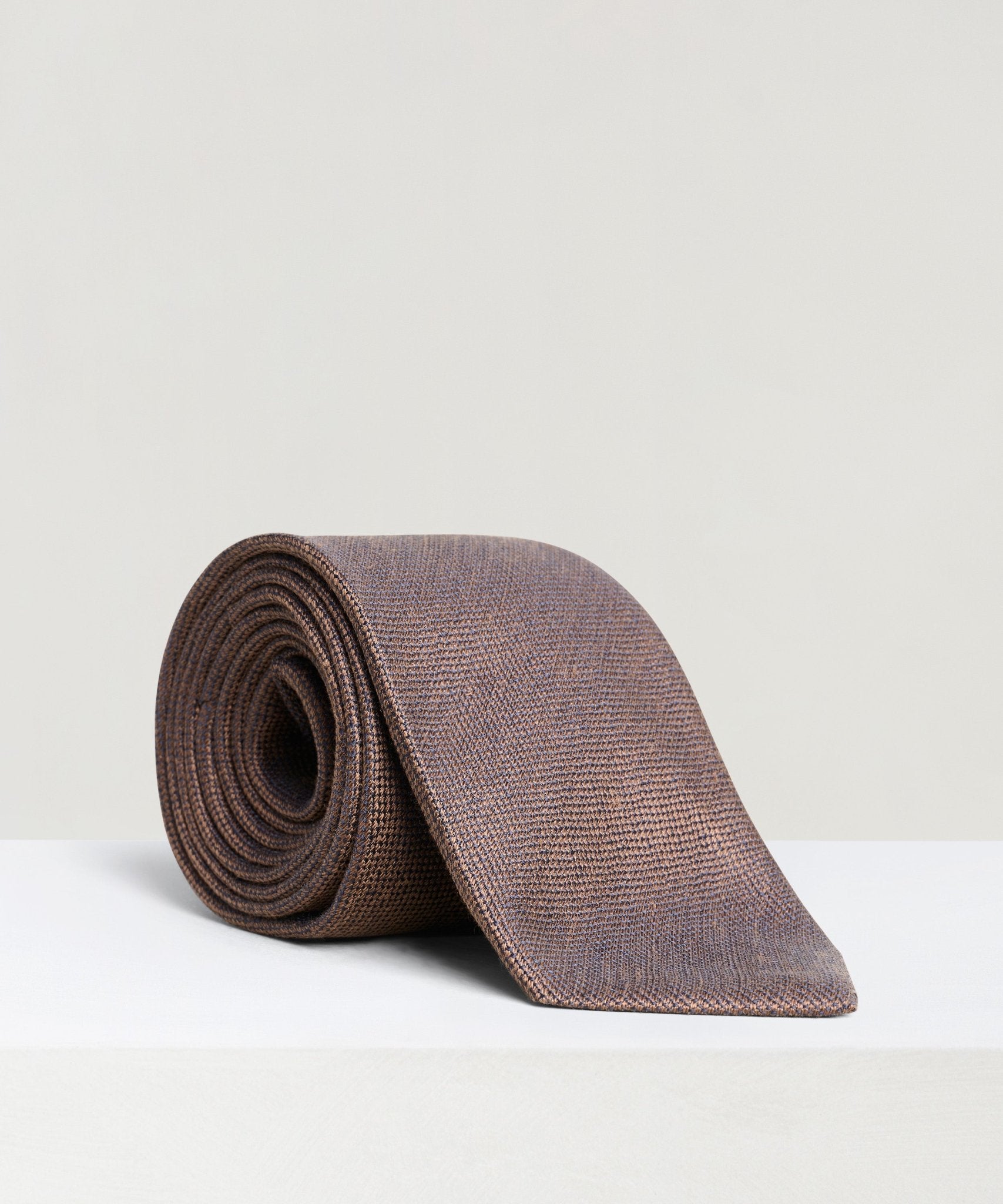 SOCI3TY Das basket weave zijde/linnen bruin - THE SOCIETY SHOP