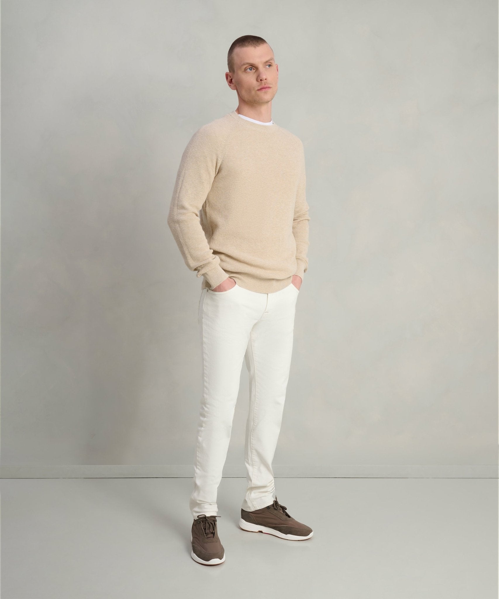 SOCI3TY Fisherman ribbed trui crewneck katoen linnen zand - THE SOCIETY SHOP