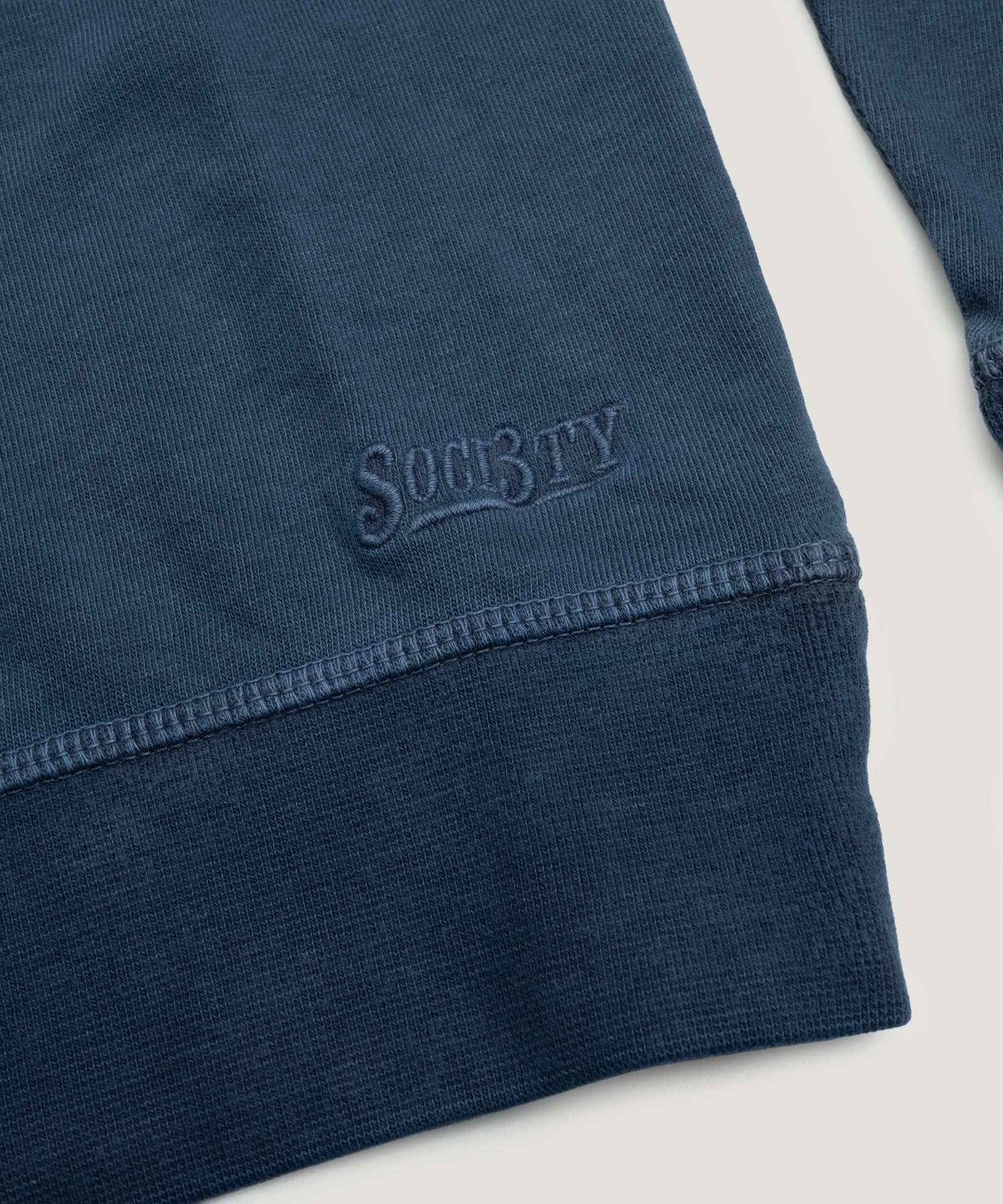 SOCI3TY Luxury Sportswear Jersey sweatshirt garment - dyed katoen indigoblauw - THE SOCIETY SHOP