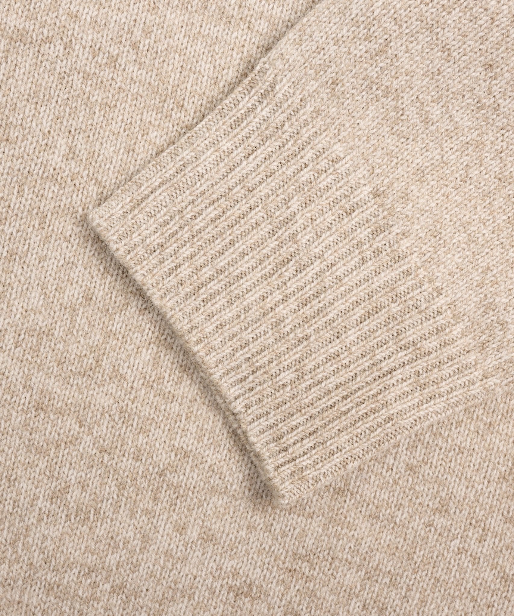 SOCI3TY Knitted turtleneck trui wol/kasjmier beige - THE SOCIETY SHOP