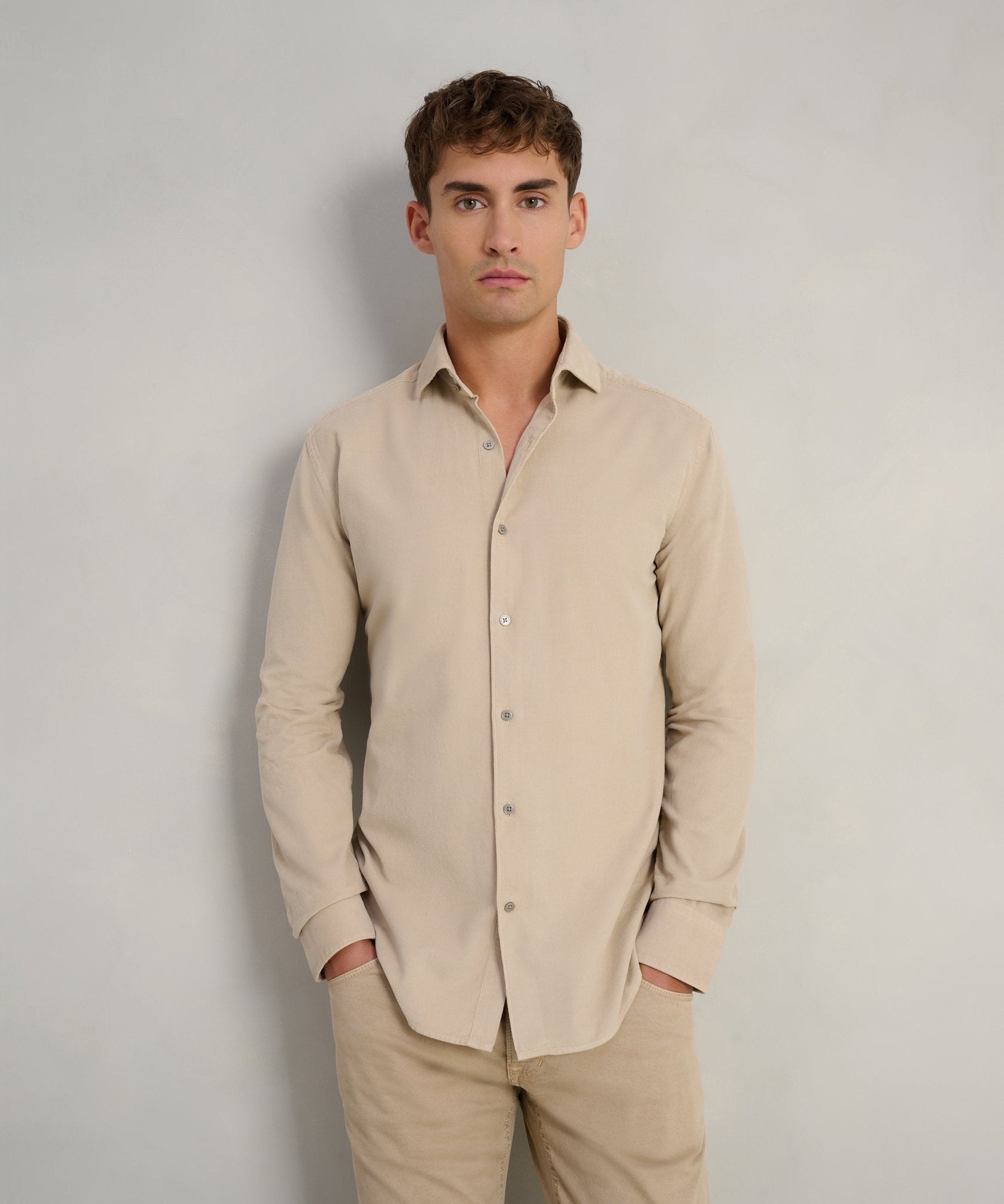 SOCI3TY Handmade Overhemd gewassen corduroy beige - THE SOCIETY SHOP