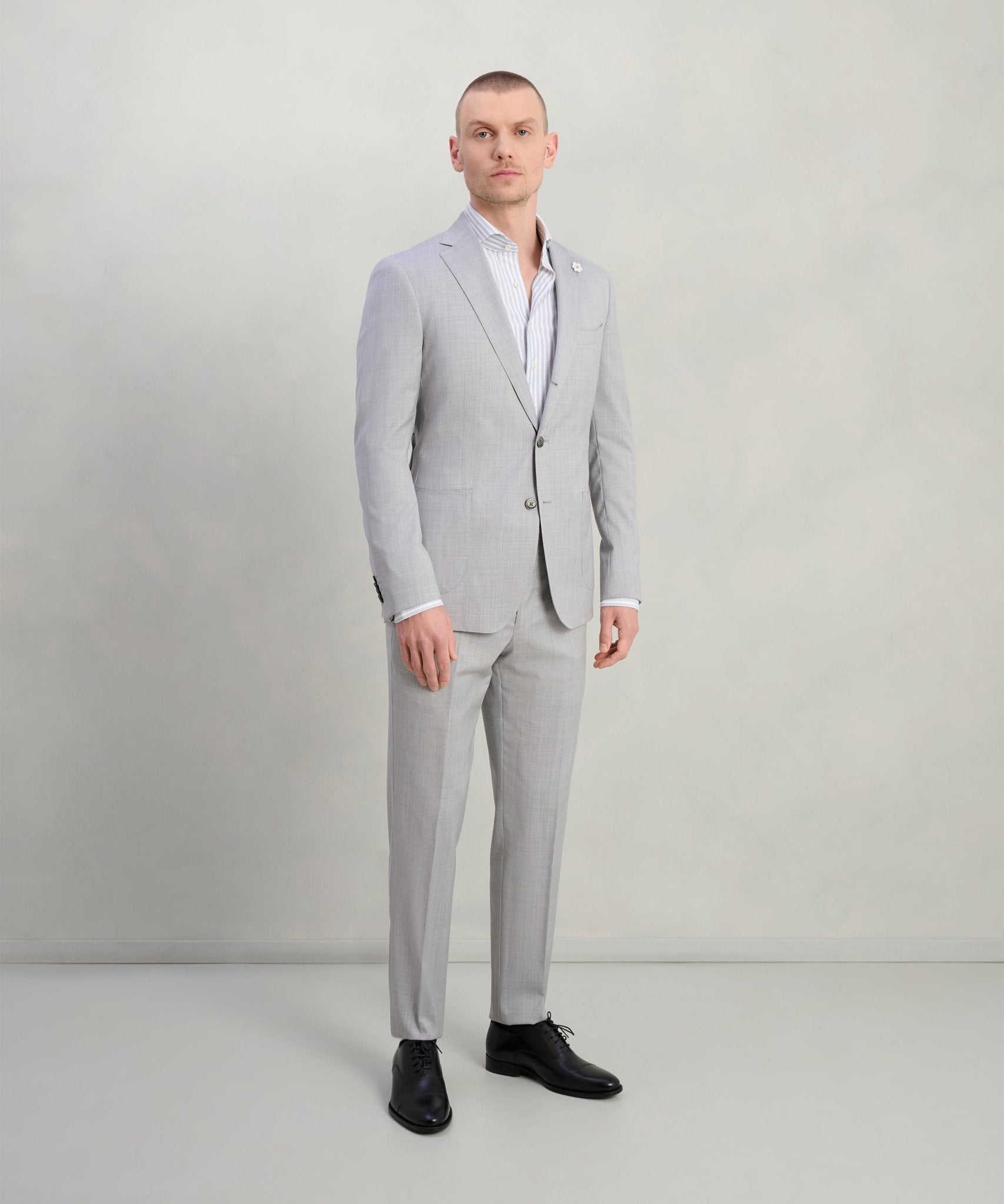 SOCI3TY Limited Pak scheerwol lichtgrijs - THE SOCIETY SHOP