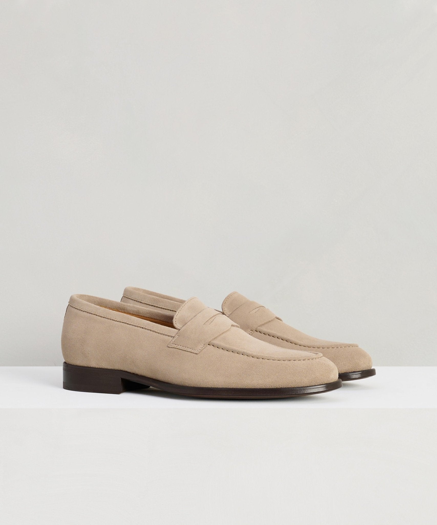 SOCI3TY Penny loafer suède beige - THE SOCIETY SHOP