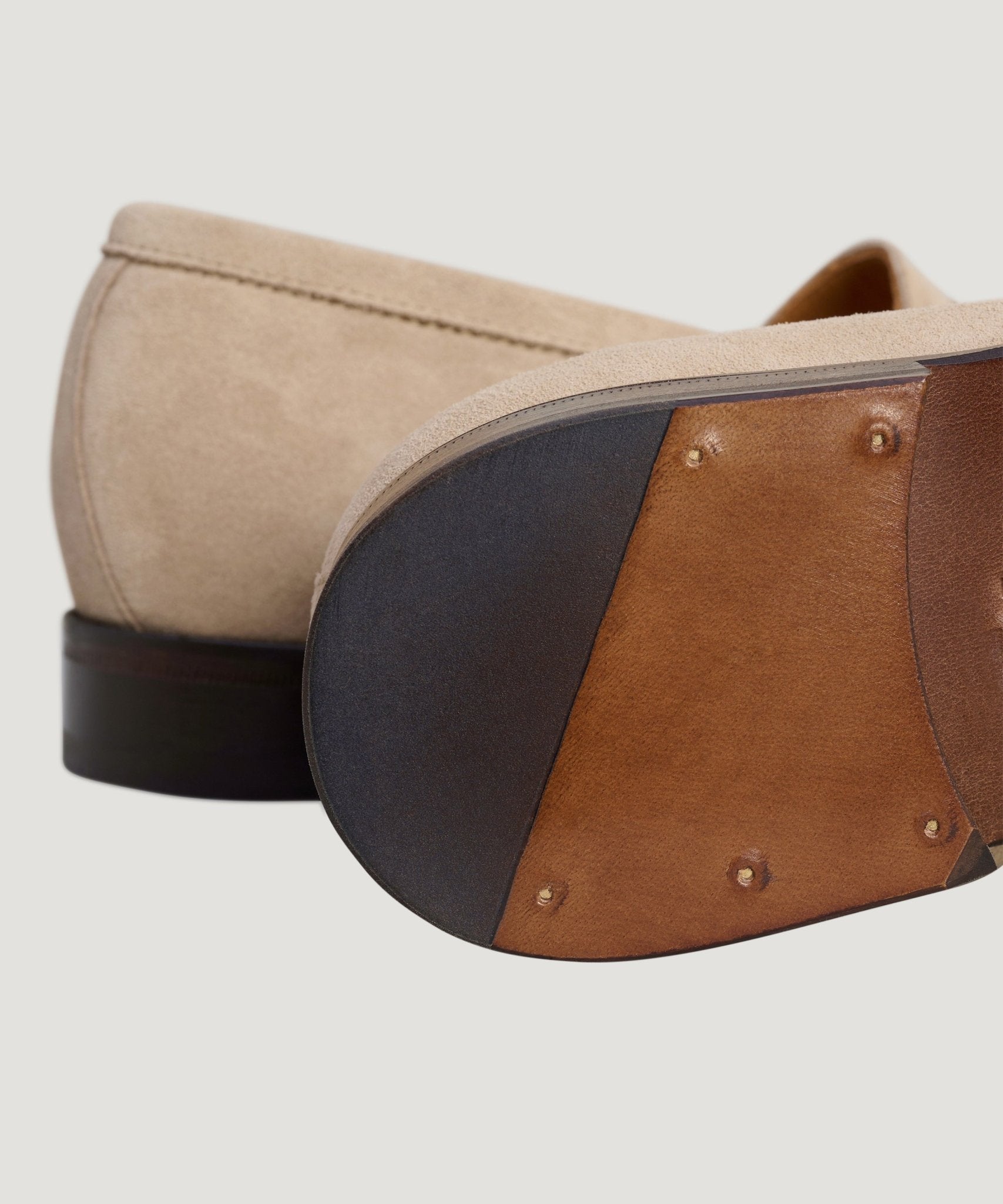 SOCI3TY Penny loafer suède beige - THE SOCIETY SHOP