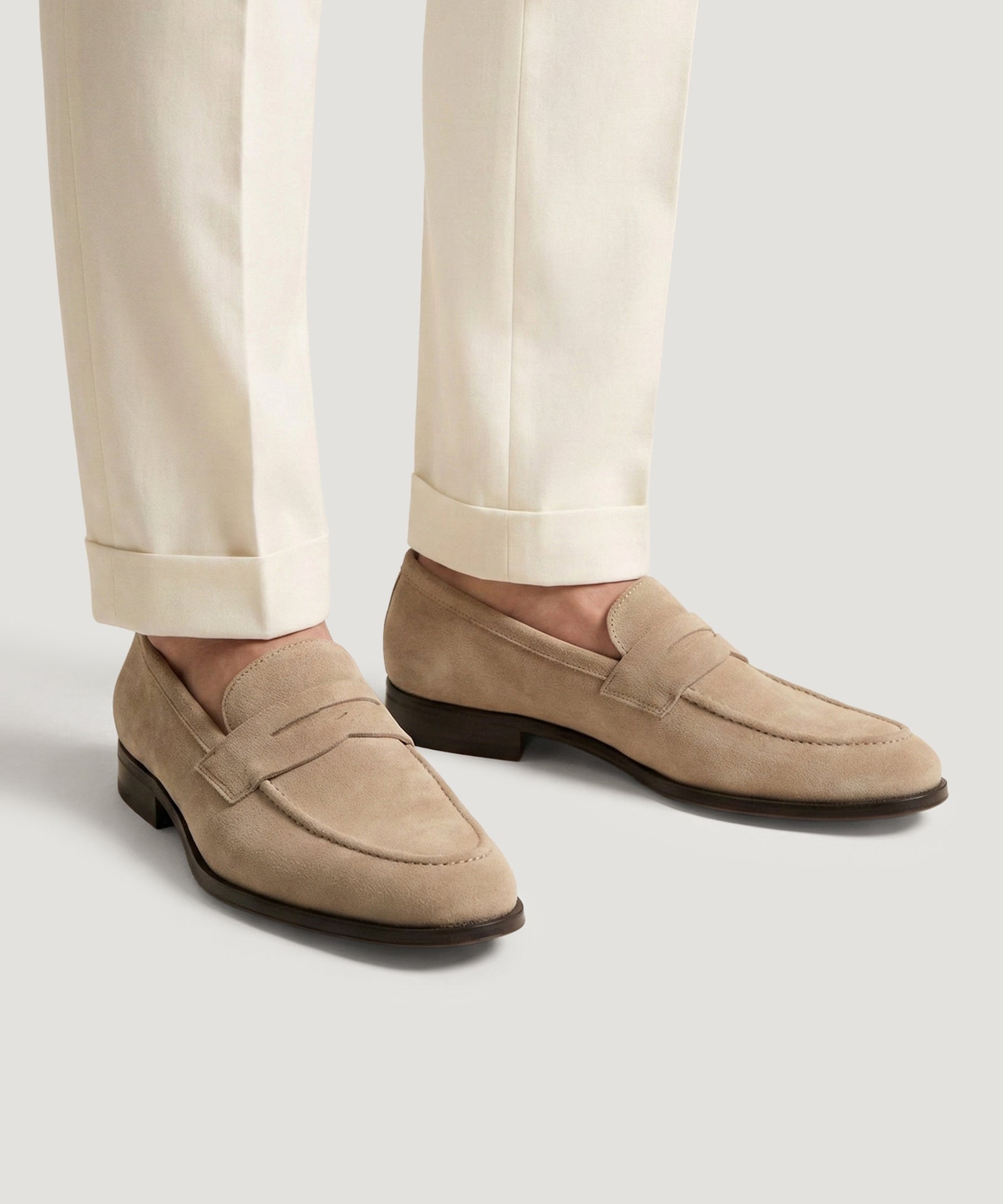 SOCI3TY Limited Fashion Penny loafer suède beige - THE SOCIETY SHOP
