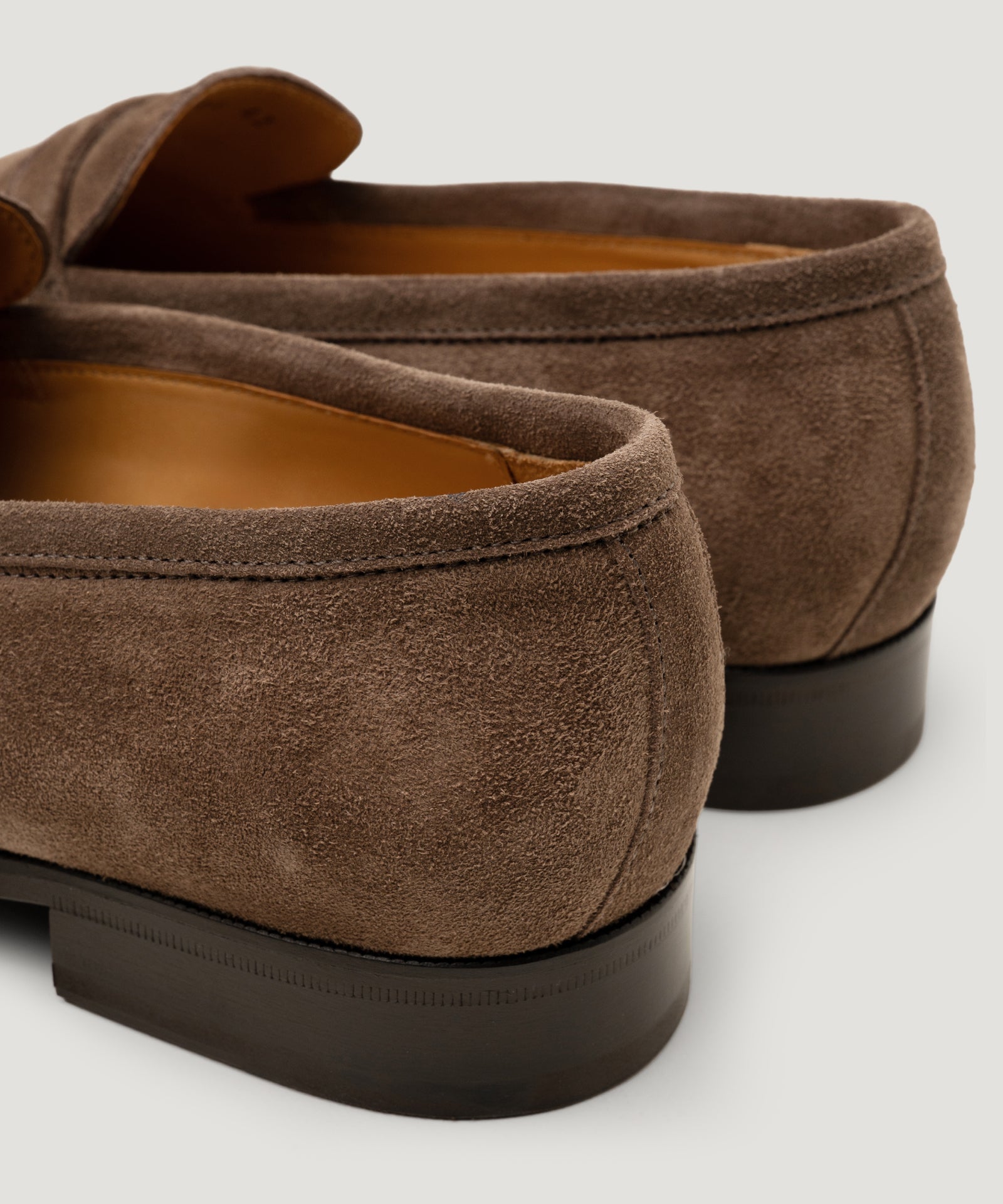 SOCI3TY Limited Fashion Penny loafer suède taupe - THE SOCIETY SHOP