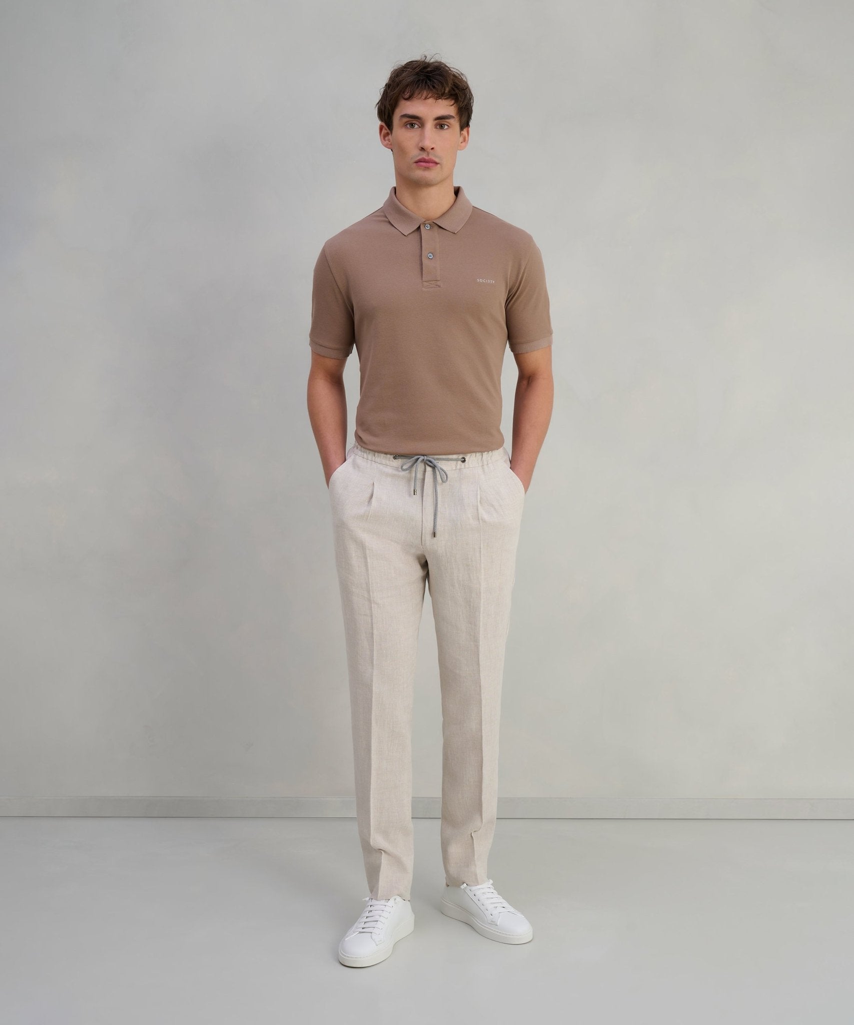 SOCI3TY Polo katoen piqué stretch lichtbruin - THE SOCIETY SHOP