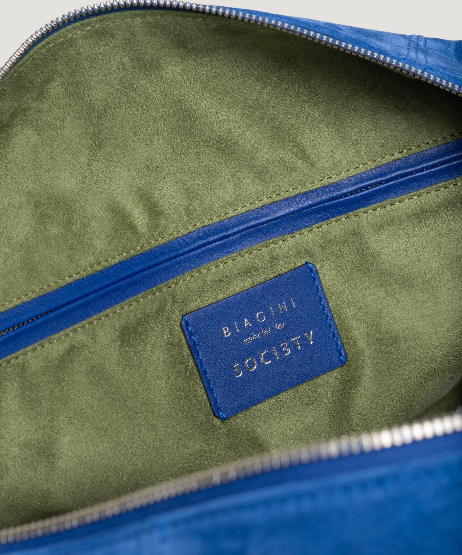 SOCI3TY Limited Fashion Soft weekender bag suède kobaltblauw - THE SOCIETY SHOP