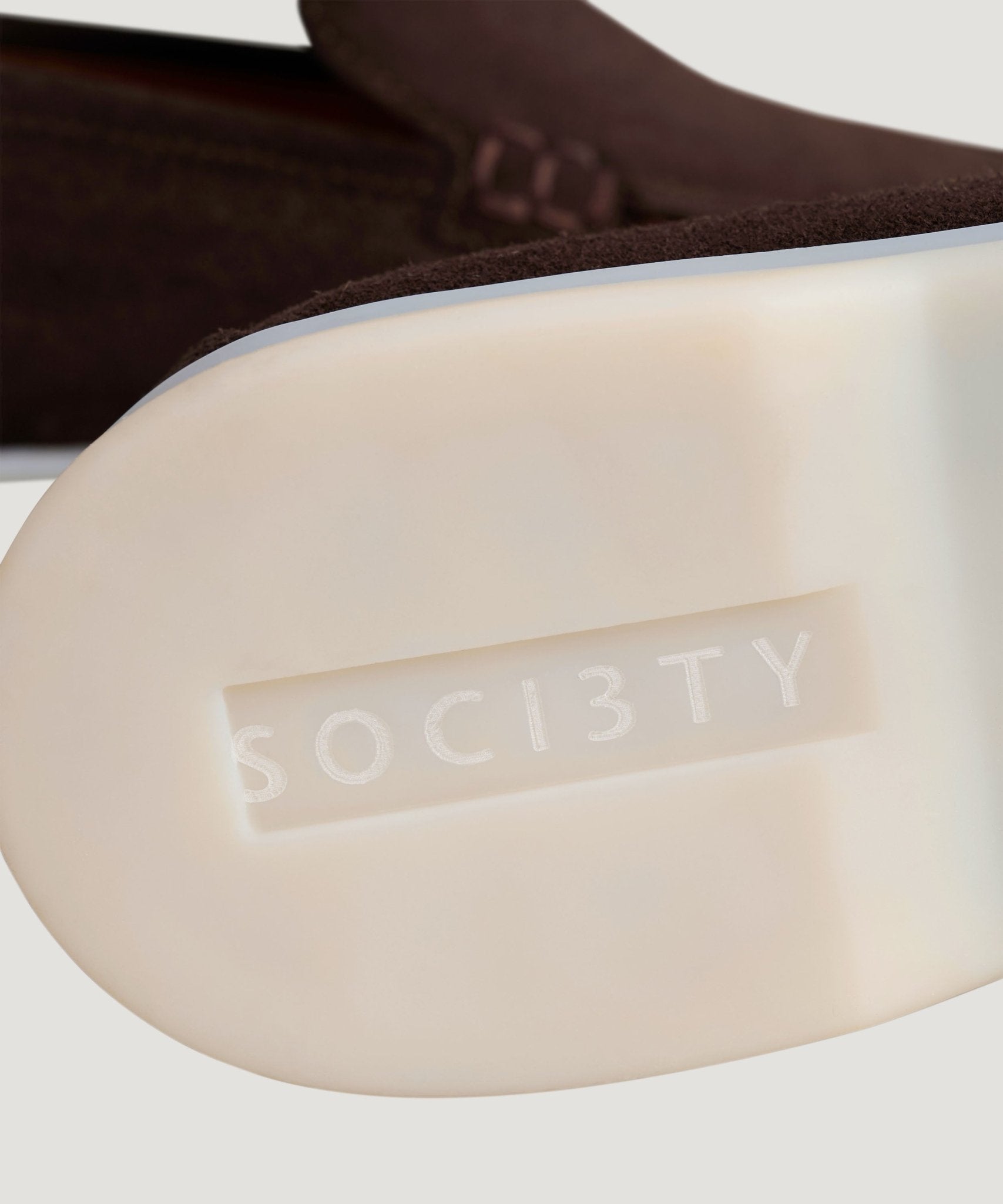 SOCI3TY Summer Loafer suède donkerbruin - The Society Shop
