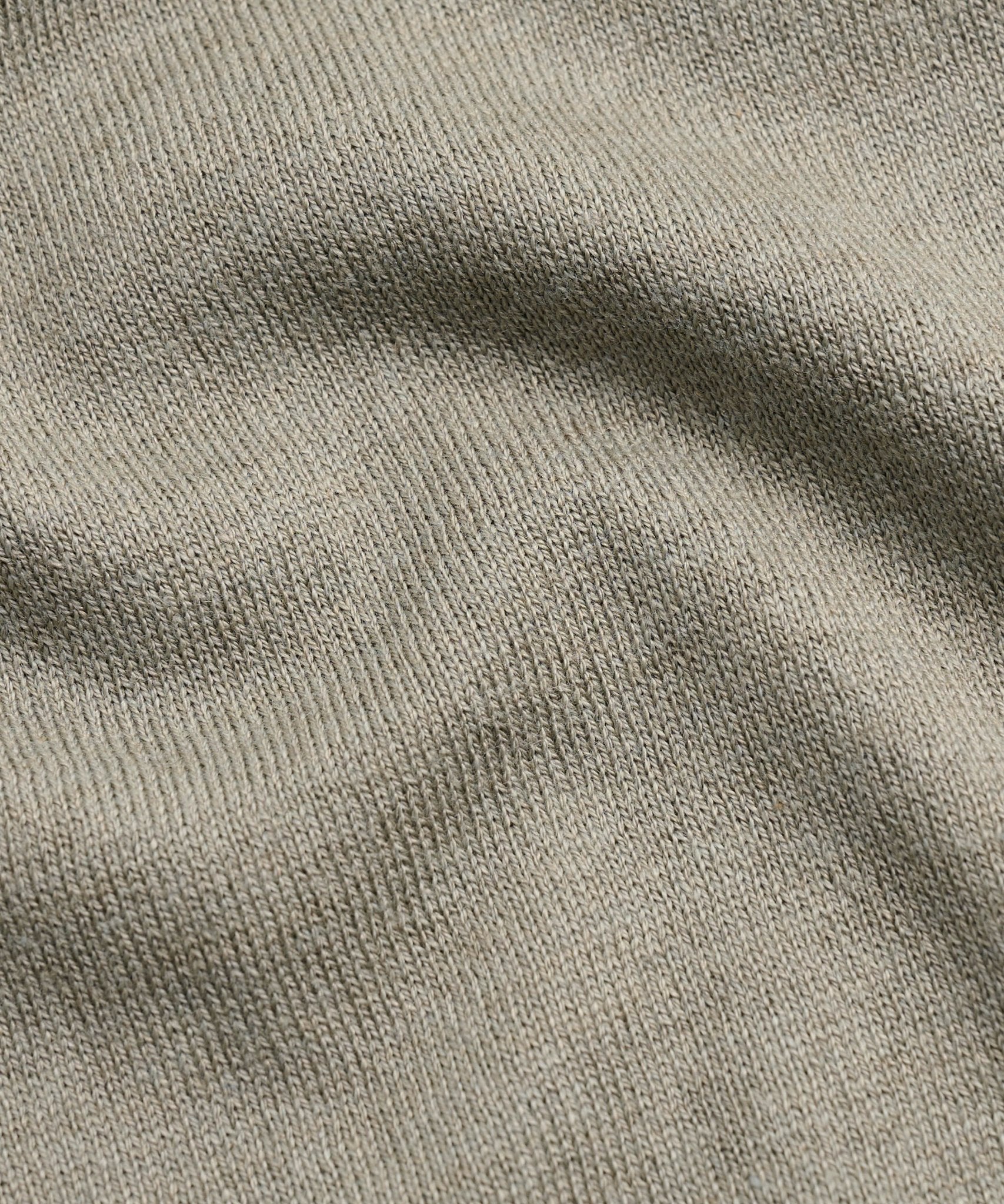 SOCI3TY T-shirt katoen/zijde/kasjmier olijfgroen - The Society Shop