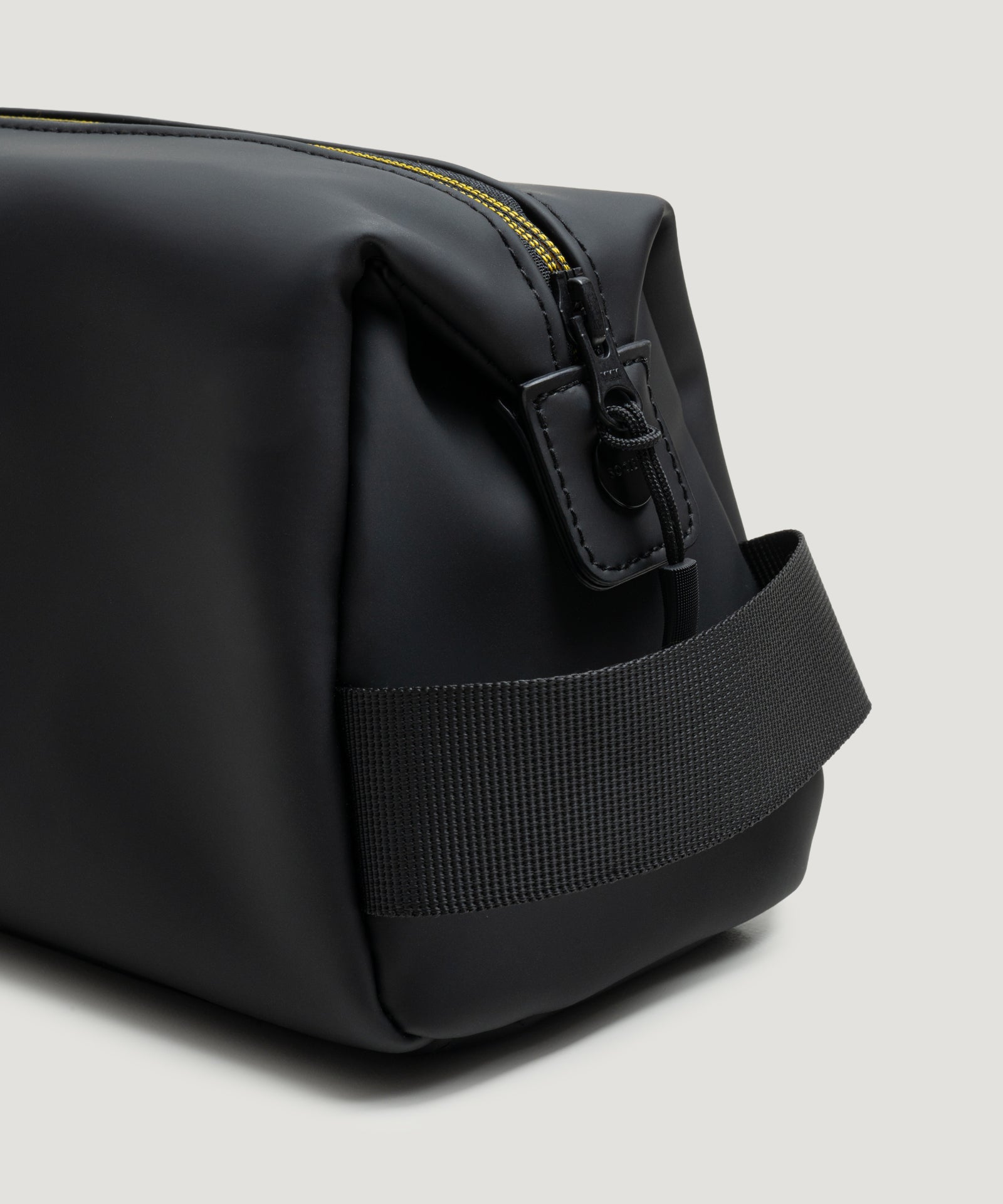 SOCI3TY Limited Fashion Wash bag zwart - THE SOCIETY SHOP