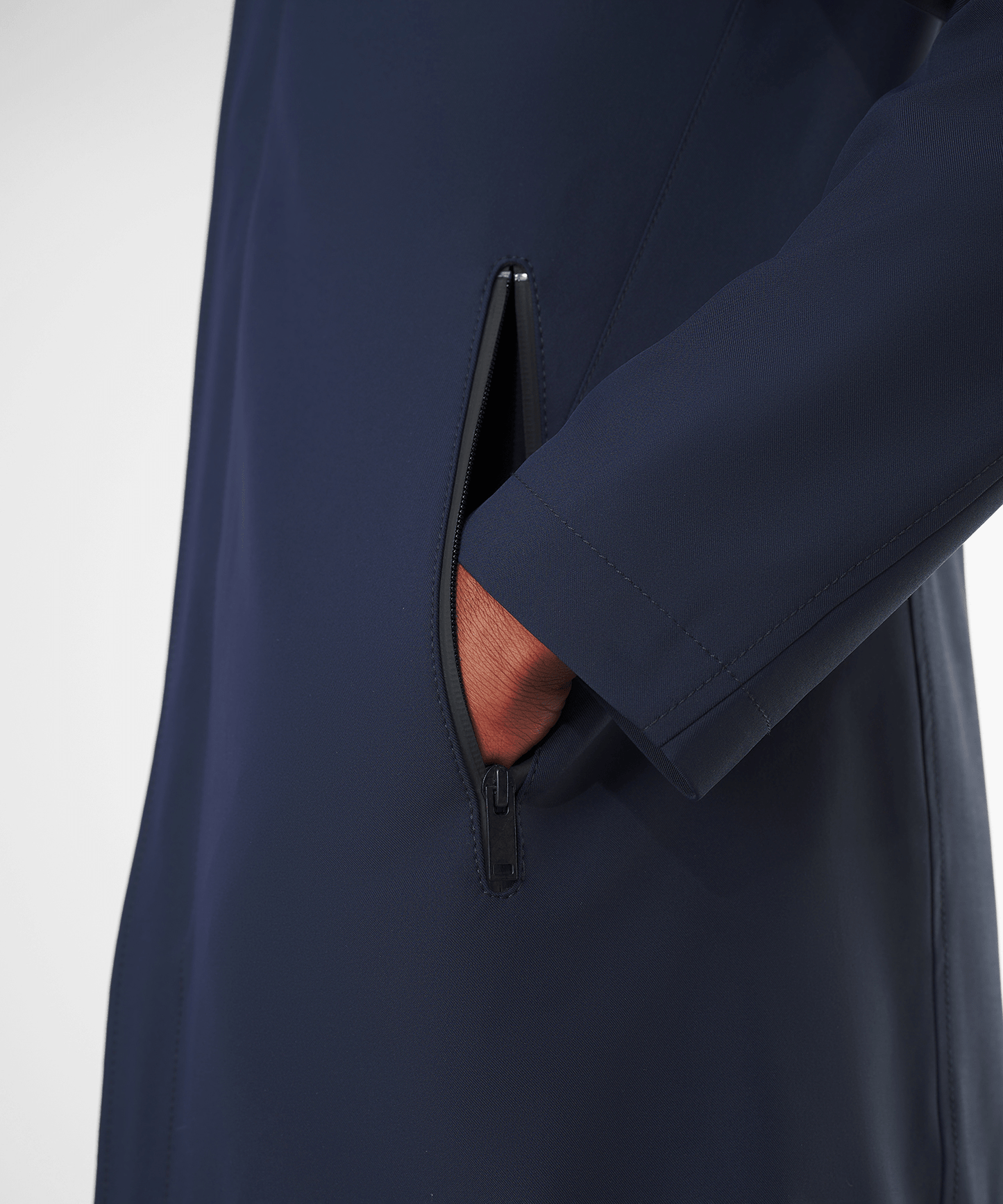 The Dynamic Coat techfabric donkerblauw