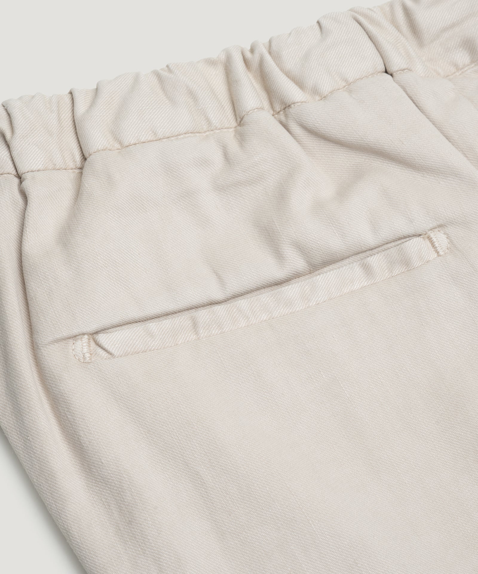 Pleated bermuda shorts linnen/katoen stretch beige
