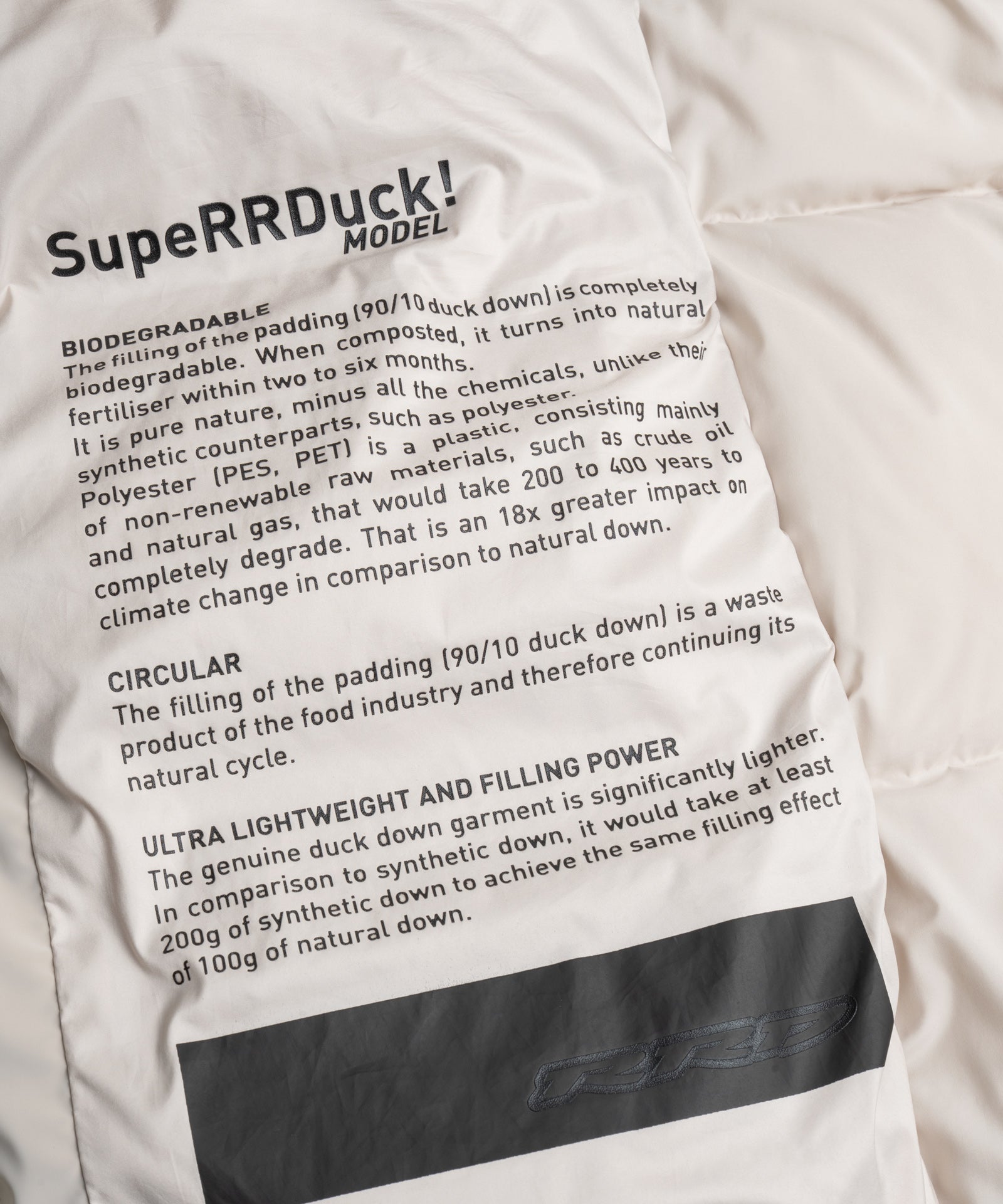 SuperRRDuck! Tubic 14 hood zip jacket off-white