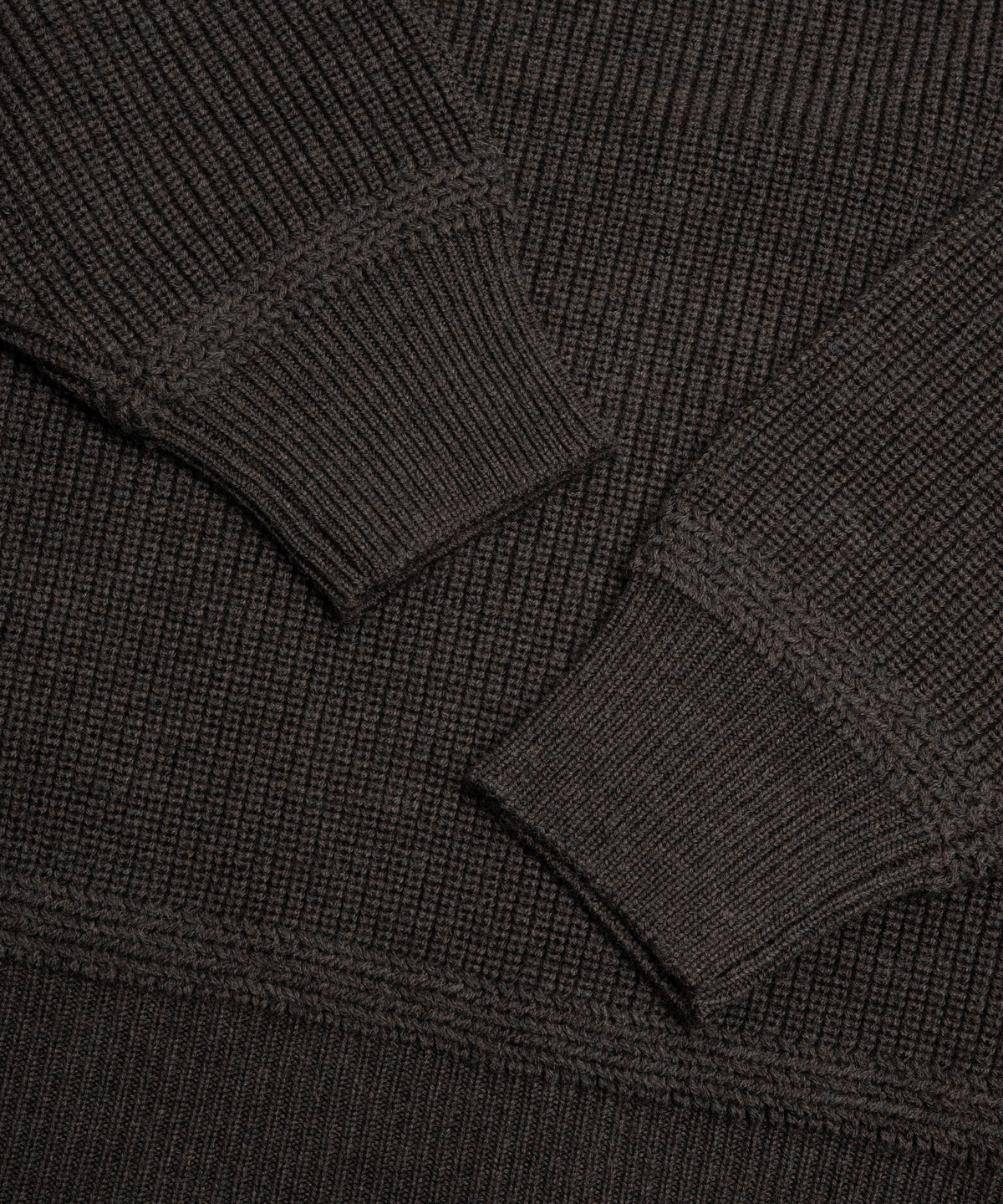 Raglan rib half-zip trui scheerwol donkerbruin