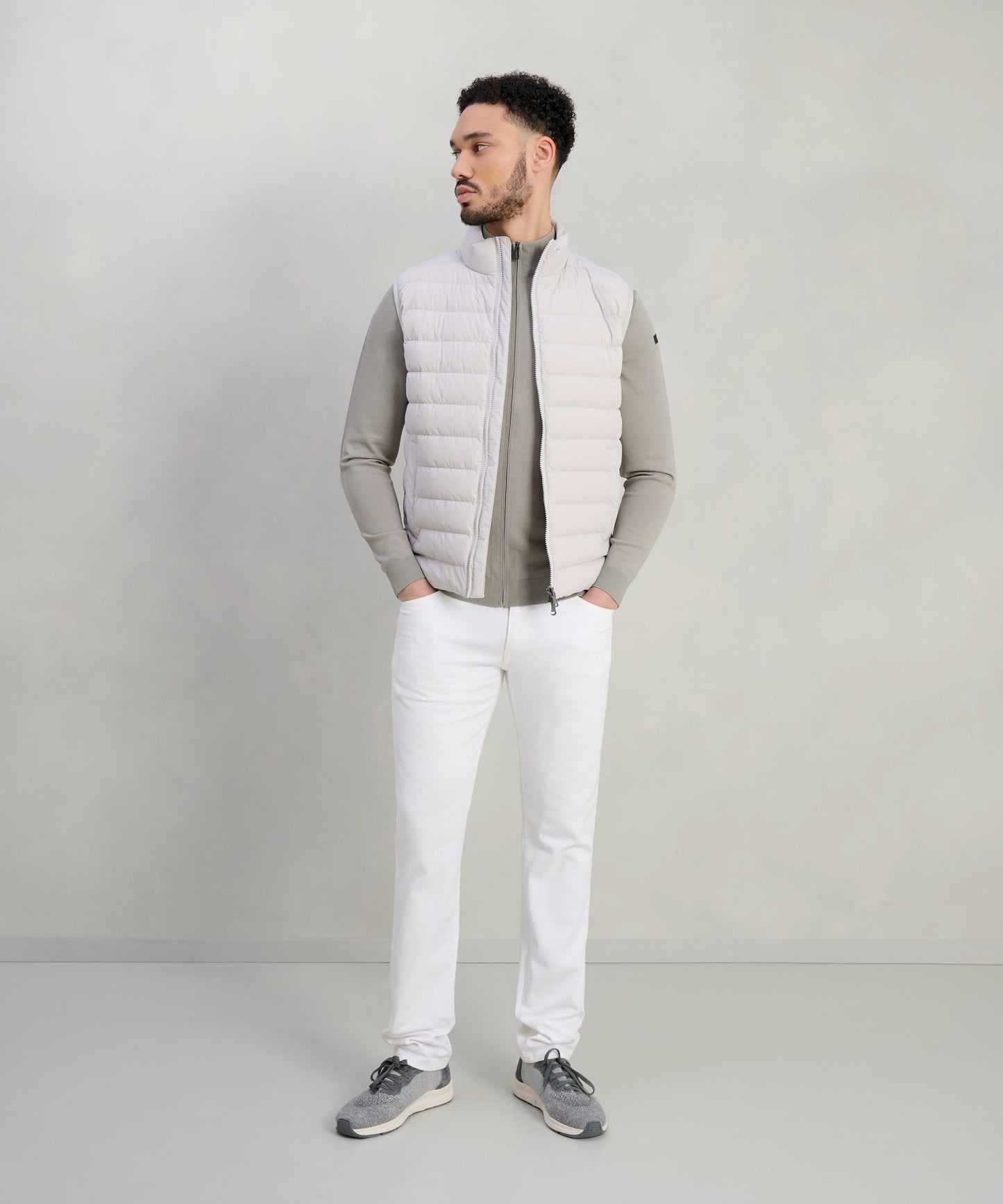 Fradi Ace "Easy Packable" bodywarmer lichtgrijs - The Society Shop