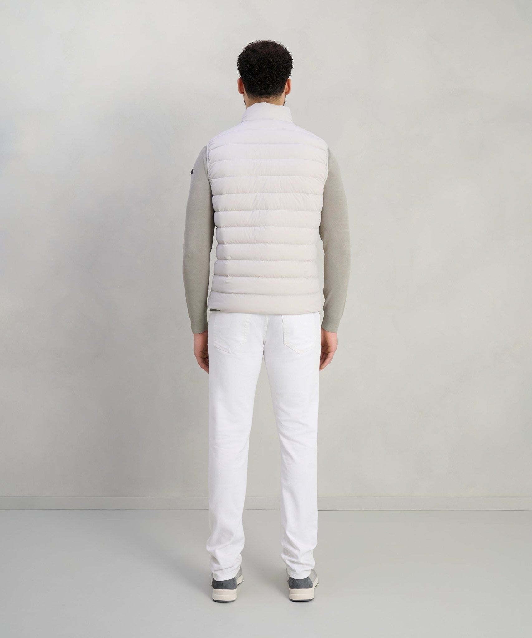 Fradi Ace "Easy Packable" bodywarmer lichtgrijs - The Society Shop