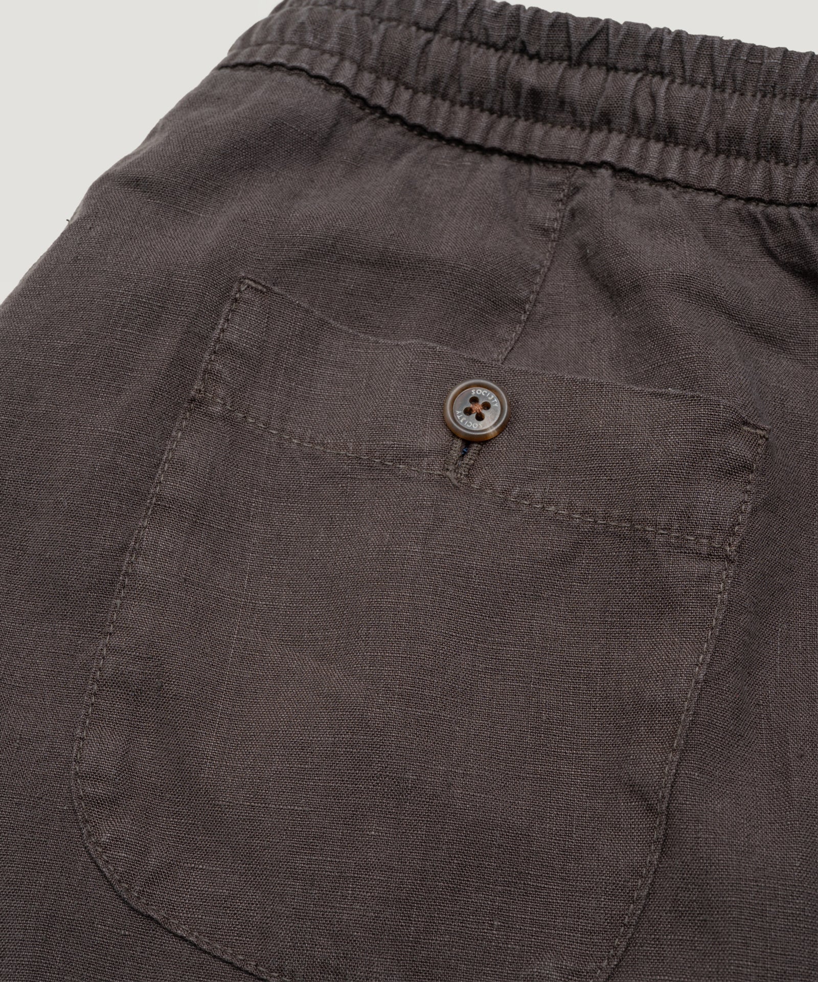 SOCI3TY Limited Fashion Bermuda shorts gewassen linnen donkerbruin - THE SOCIETY SHOP