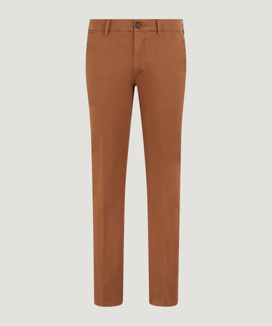 SOCI3TY Chino katoen satin stretch cognac - THE SOCIETY SHOP