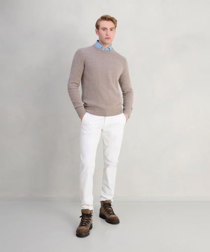 SOCI3TY Chino katoen satin stretch off - white - The Society Shop