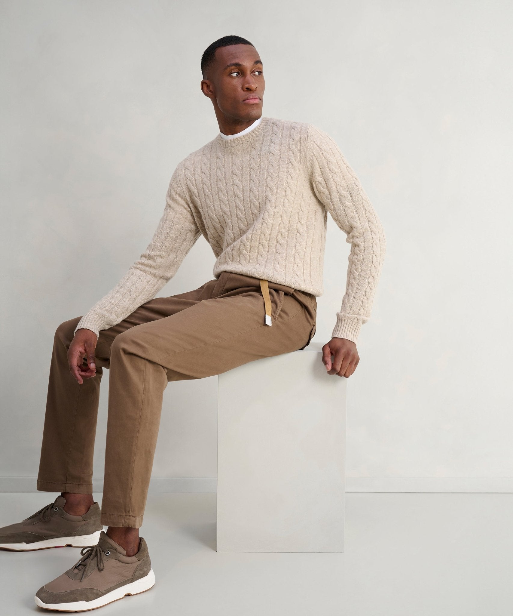 White Sand Chino katoen/zijde bruin - The Society Shop