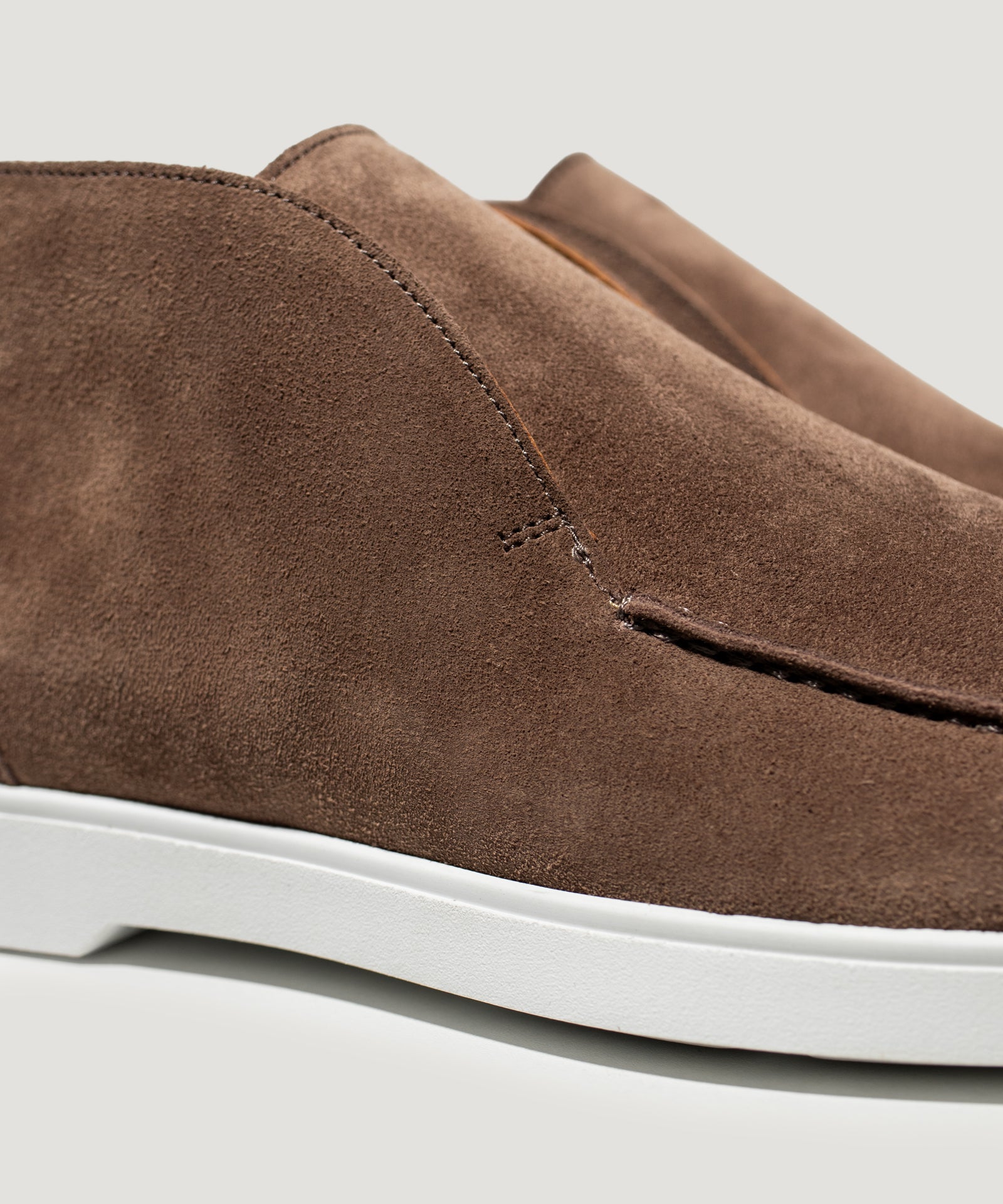 SOCI3TY Limited Fashion City Loafer suède taupe - THE SOCIETY SHOP