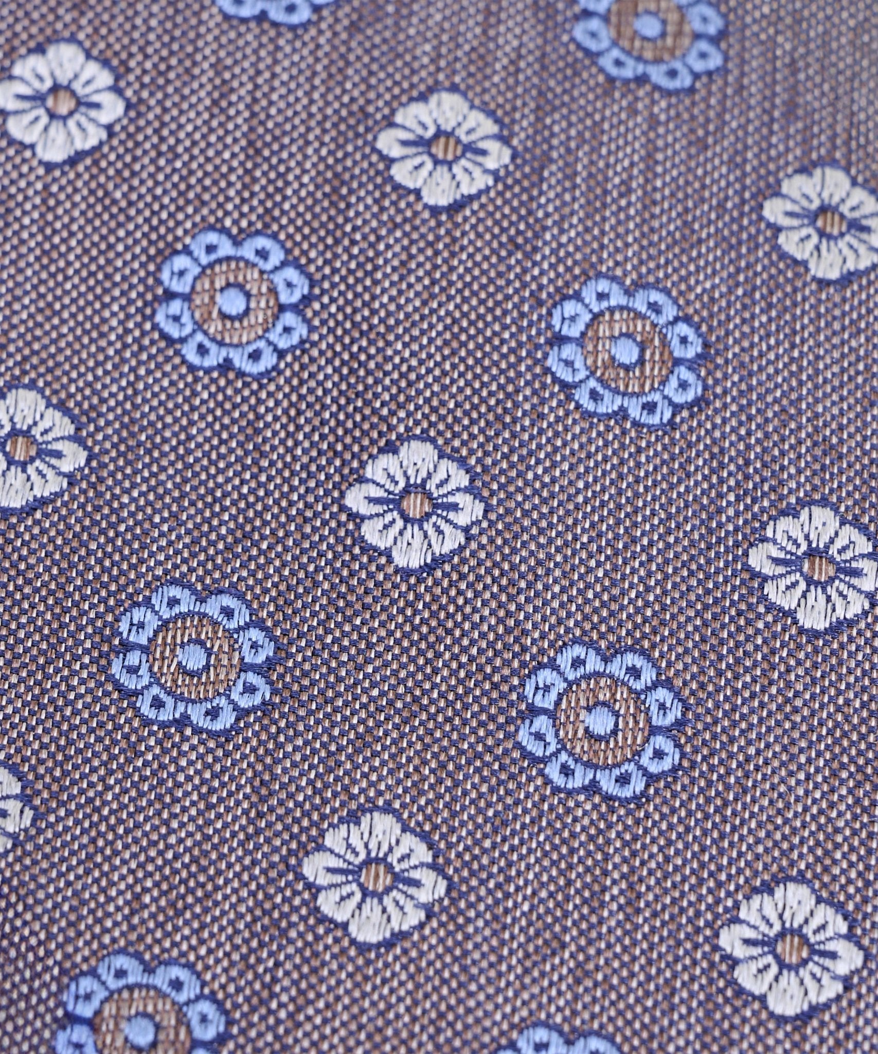 SOCI3TY Das zijde bruin bloemenprint - The Society Shop