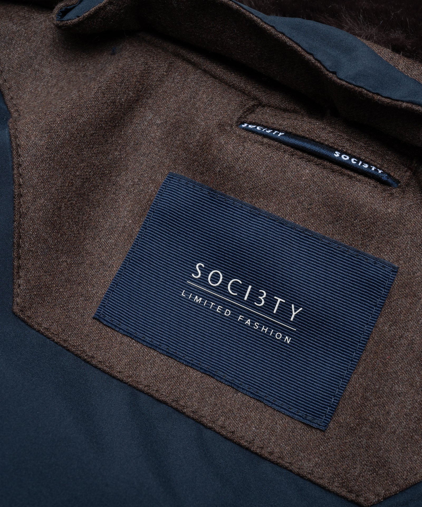 SOCI3TY Limited Fashion Down jacket scheerwol/kasjmier bruin - THE SOCIETY SHOP