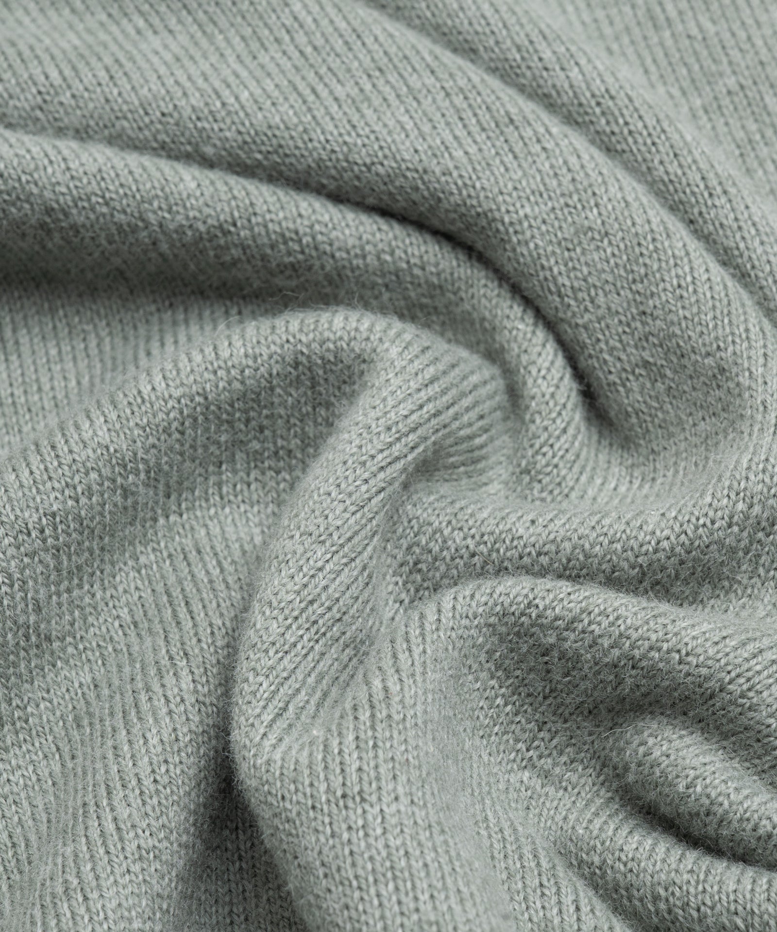 SOCI3TY Limited Fashion Half-zip trui Cotton Cashmere saliegroen - THE SOCIETY SHOP