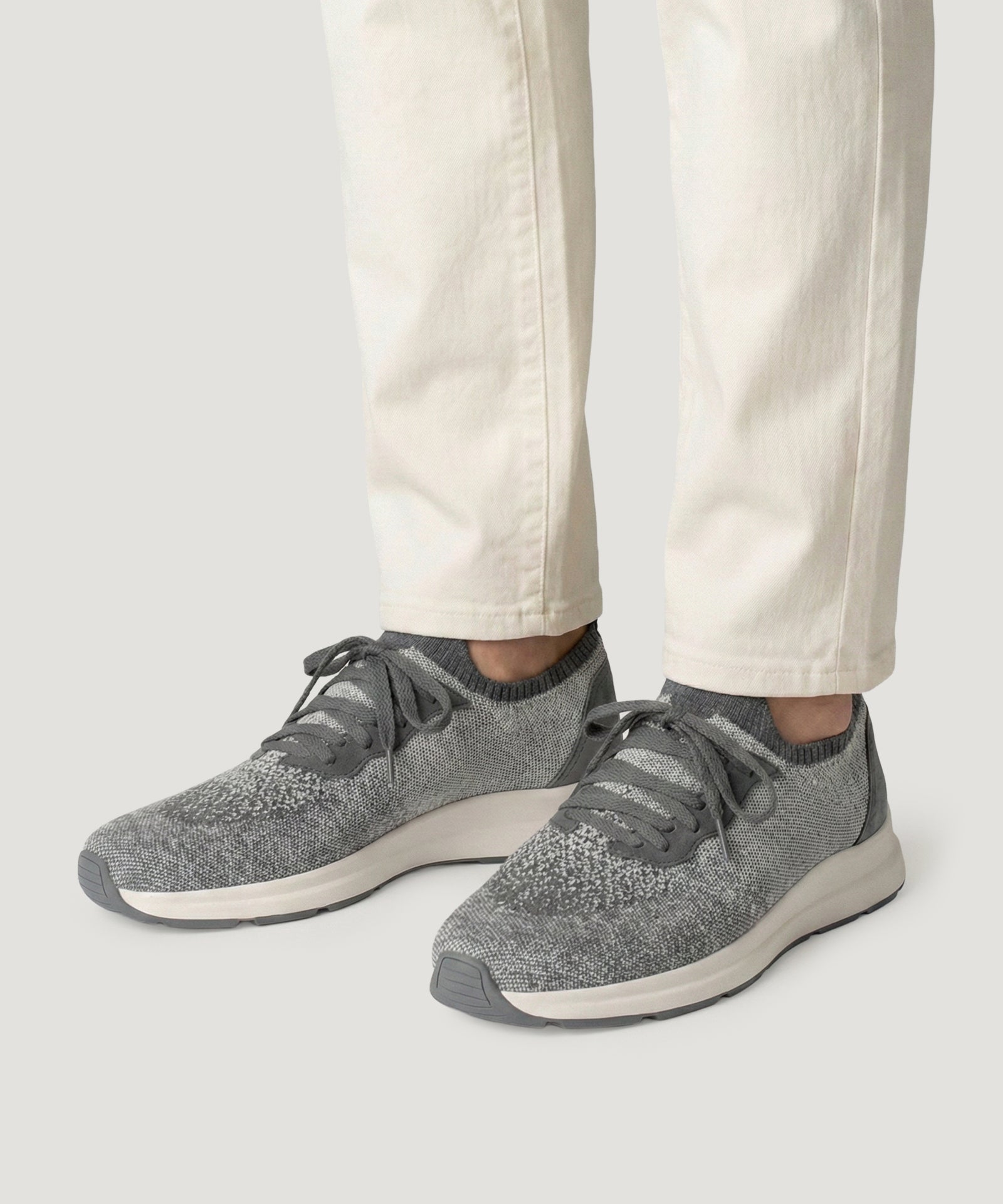 SOCI3TY Knitted runner wol/katoen lichtgrijs - THE SOCIETY SHOP