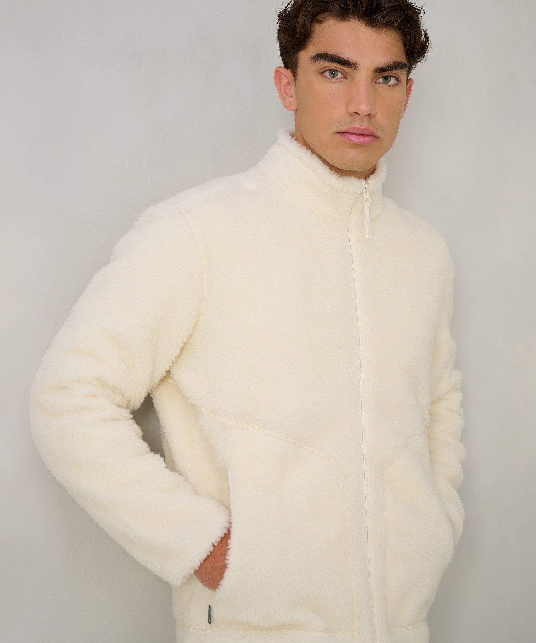 ICEBREAKER Merino 560 RealFleece™ High Pile vest off - white - THE SOCIETY SHOP