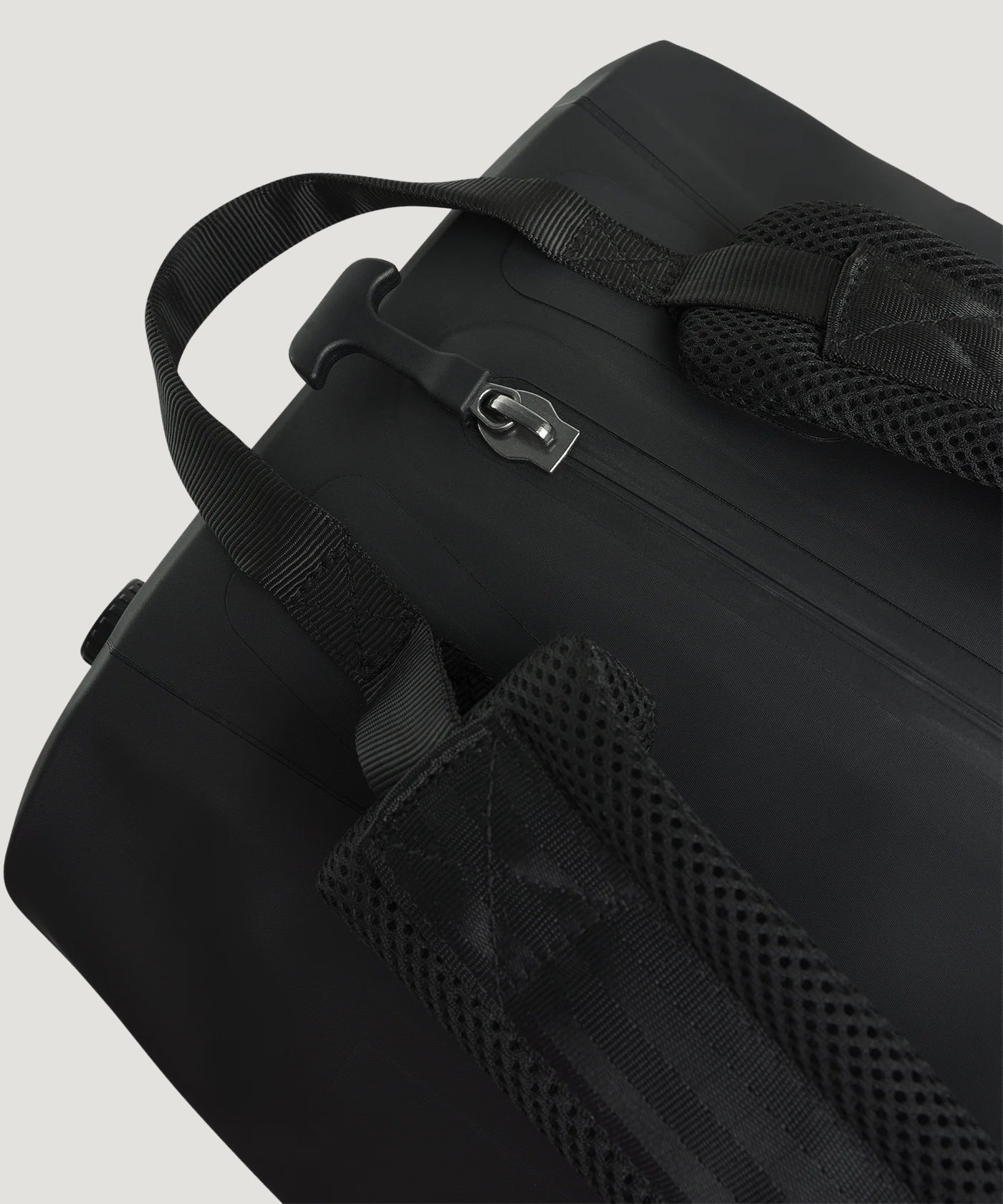 Peuterey Minot duffel bag zwart - THE SOCIETY SHOP