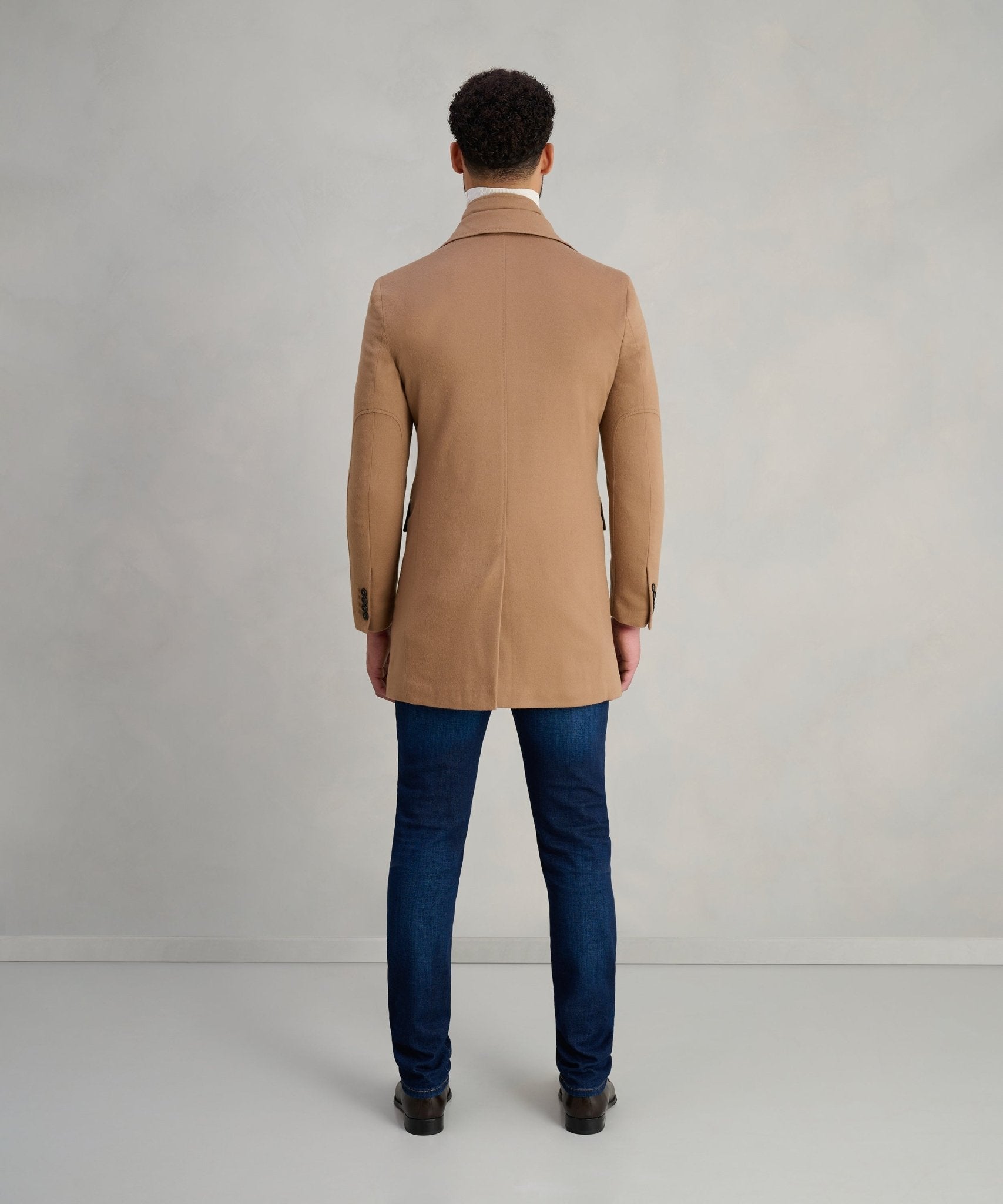 SOCI3TY Overjas virgin wool camel (woven by Loro Piana) - The Society Shop