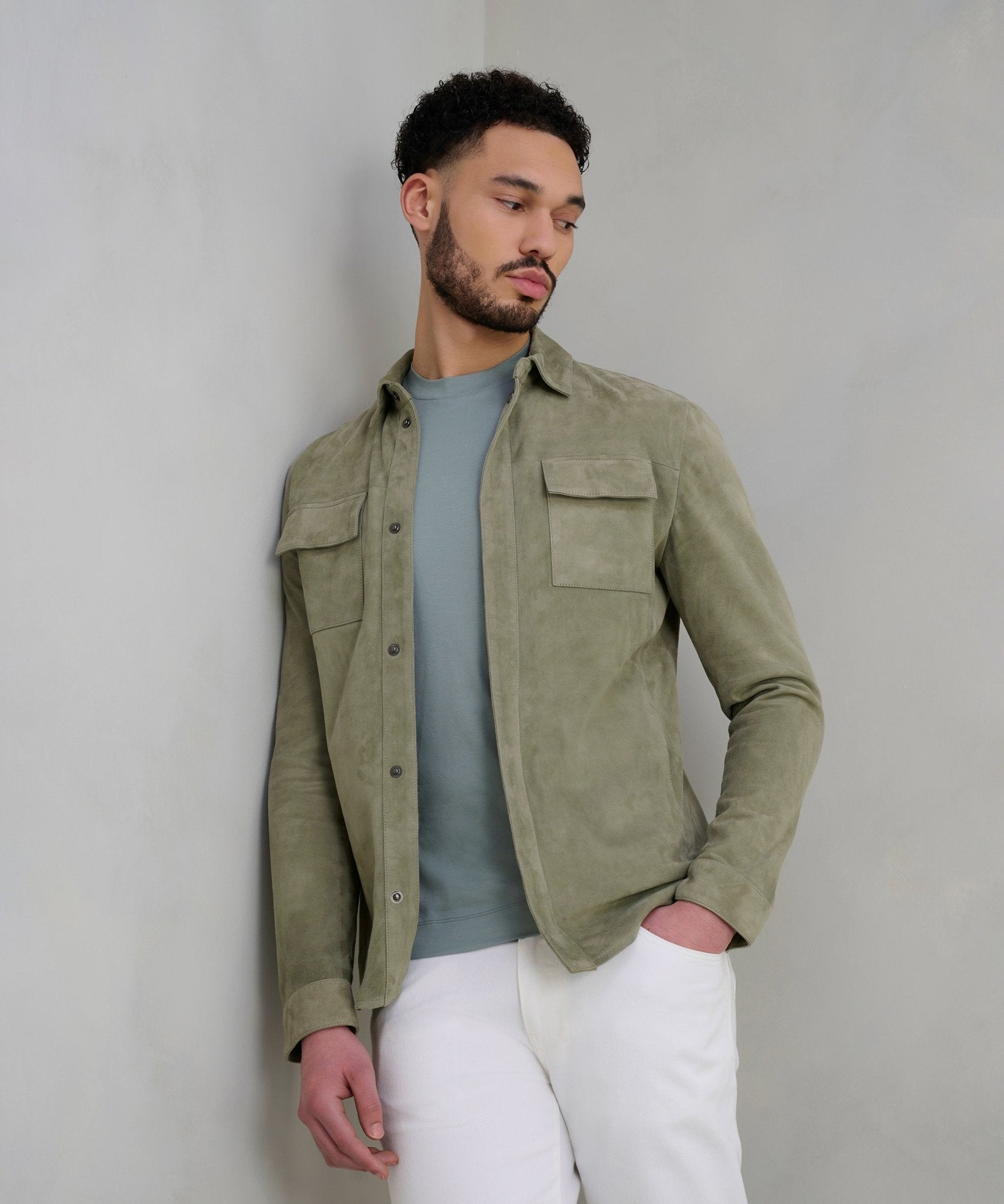 SOCI3TY Overshirt suède bamboe groen - THE SOCIETY SHOP