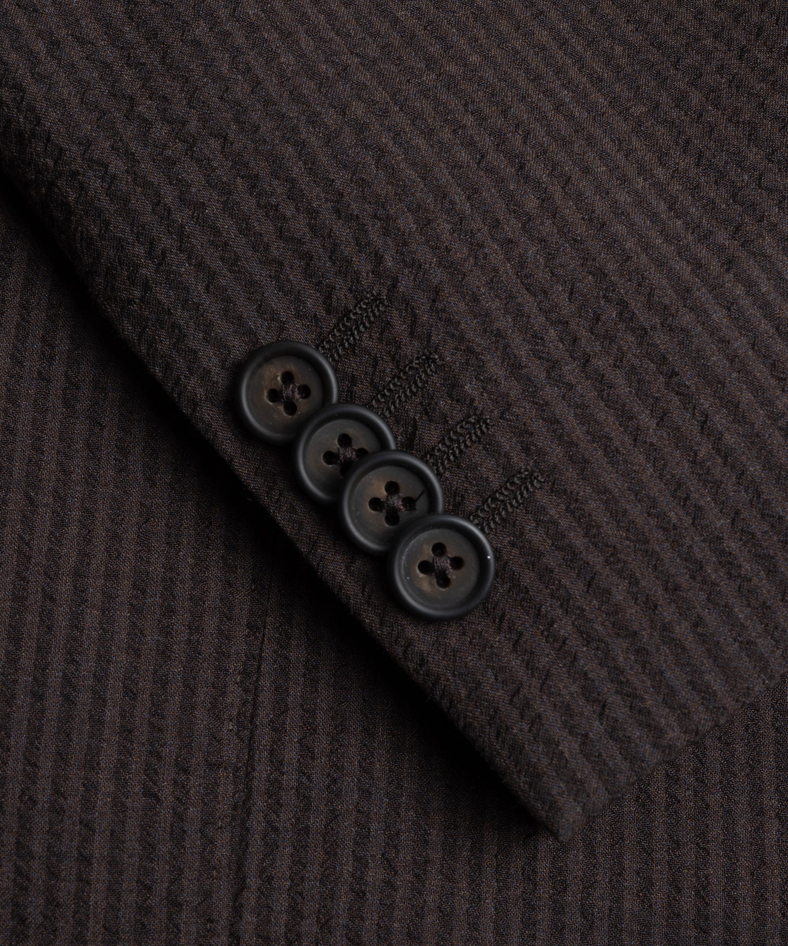 SOCI3TY Limited Fashion Pak met shorts LIGHTEST seersucker wol/zijde donkerbruin - THE SOCIETY SHOP