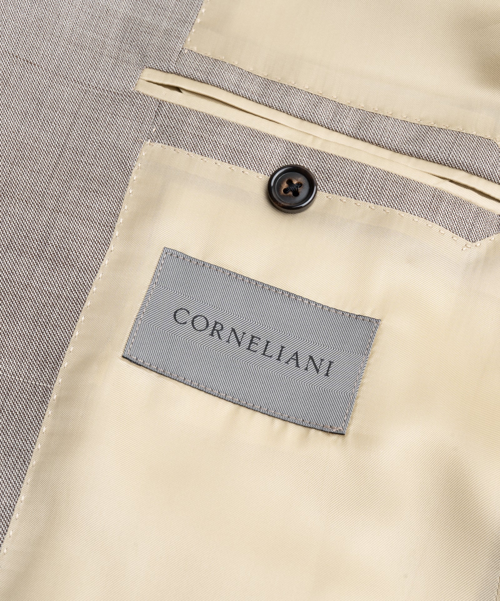Corneliani Pak virgin wol sharkskin lichtbruin - THE SOCIETY SHOP