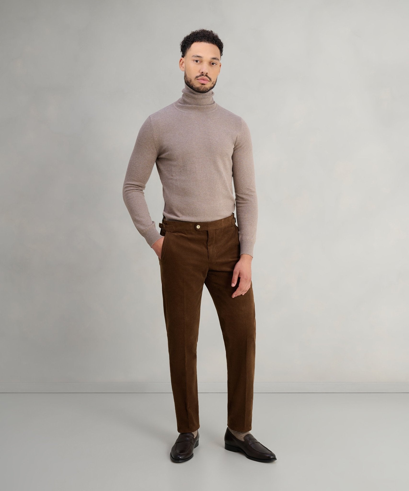 SOCI3TY Pantalon ribcord katoen roestbruin - The Society Shop