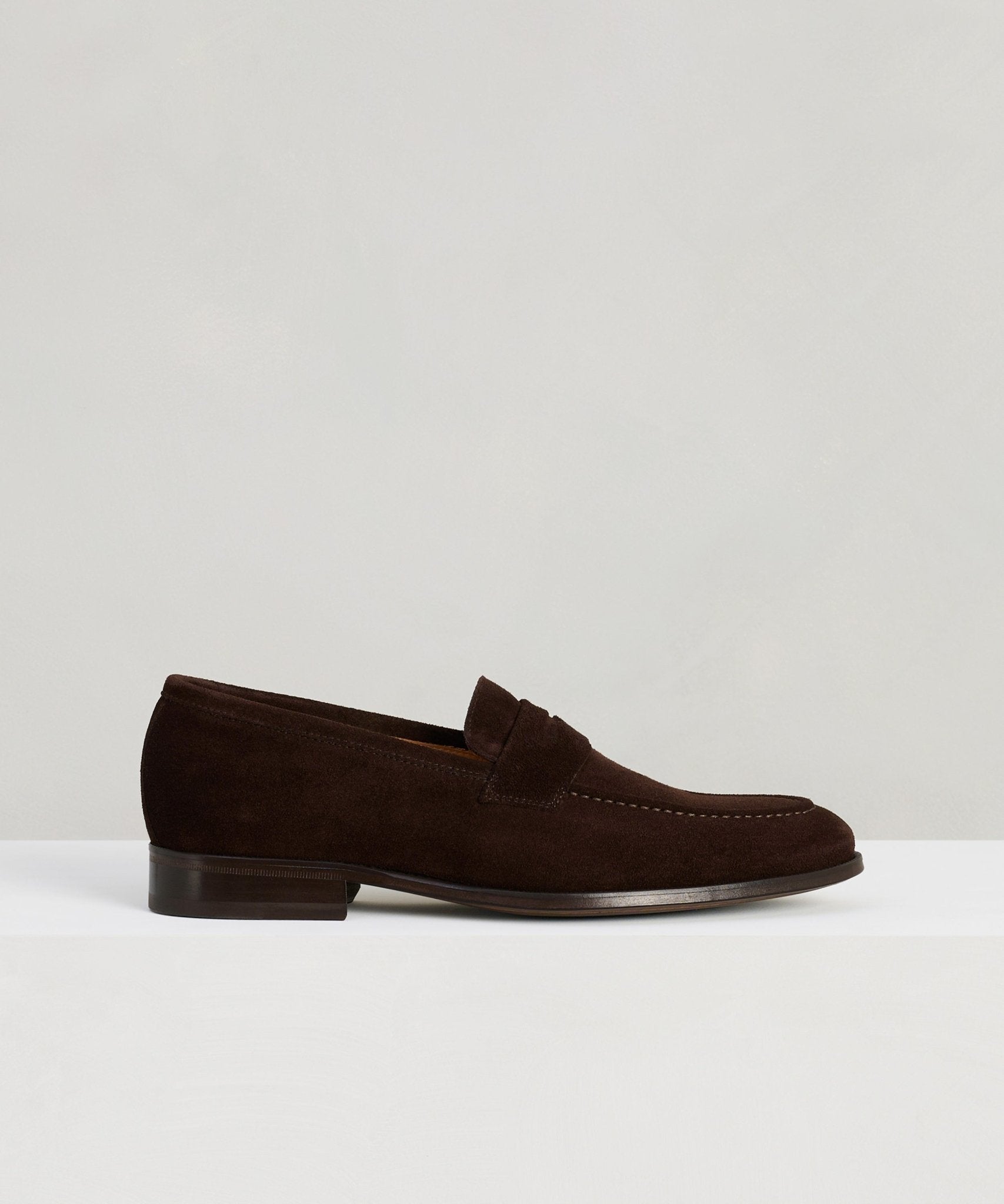 SOCI3TY Penny loafer suède donkerbruin - THE SOCIETY SHOP