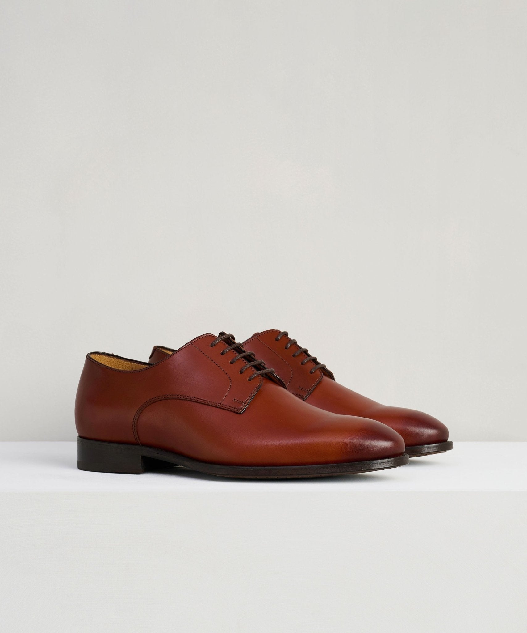 SOCI3TY Plain toe derby veterschoen kalfsleer bruin - The Society Shop