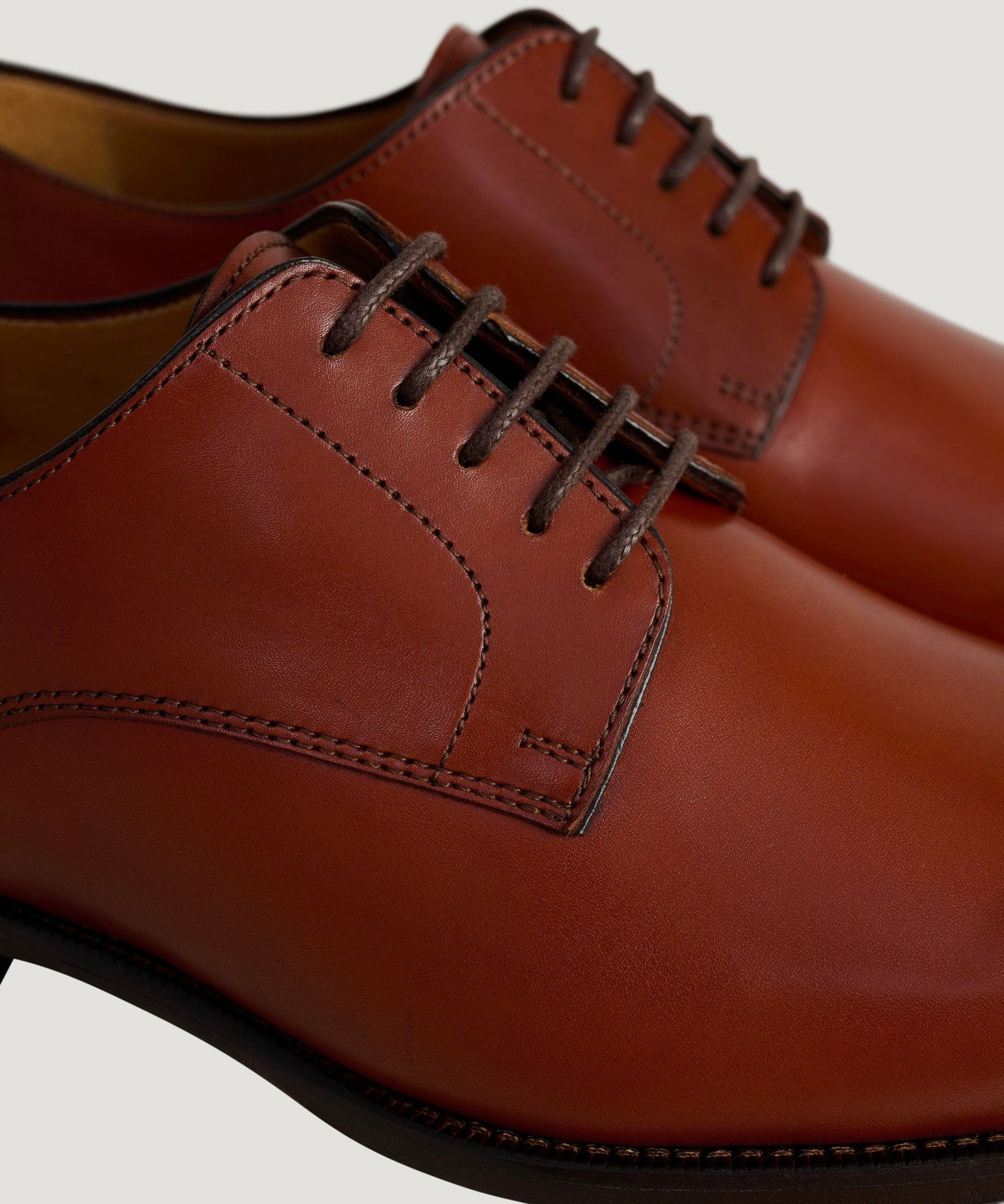 SOCI3TY Plain toe derby veterschoen kalfsleer bruin - The Society Shop