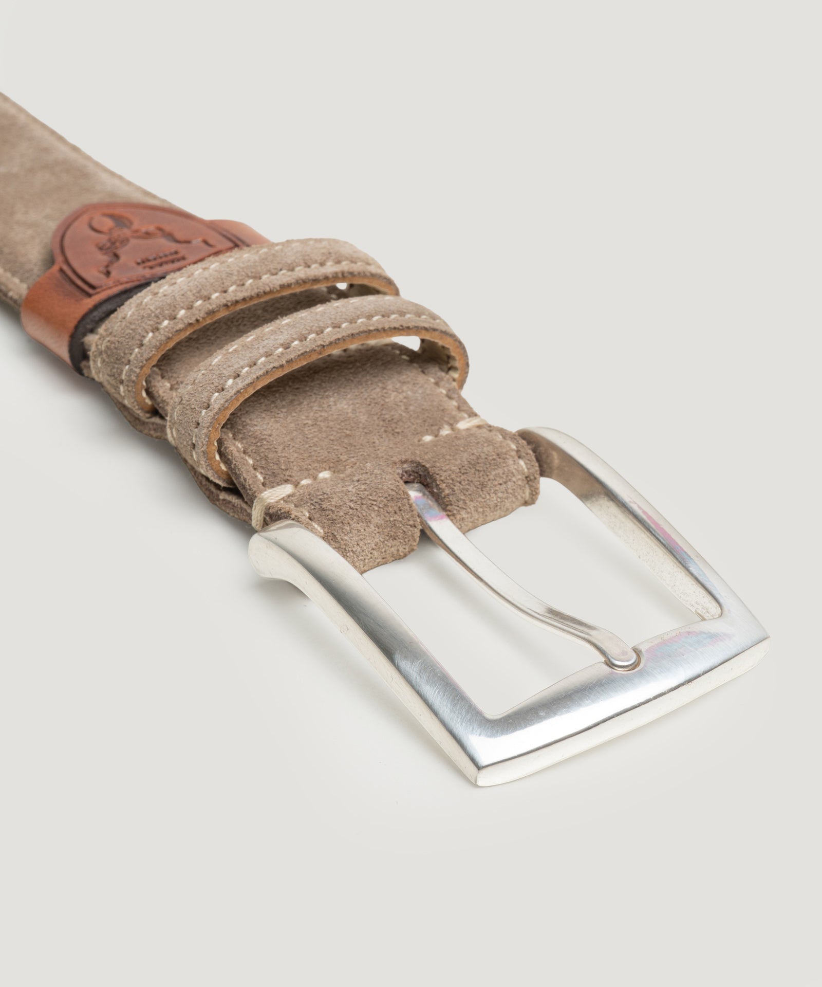 SOCI3TY Handmade Riem antilopesuède beige - THE SOCIETY SHOP