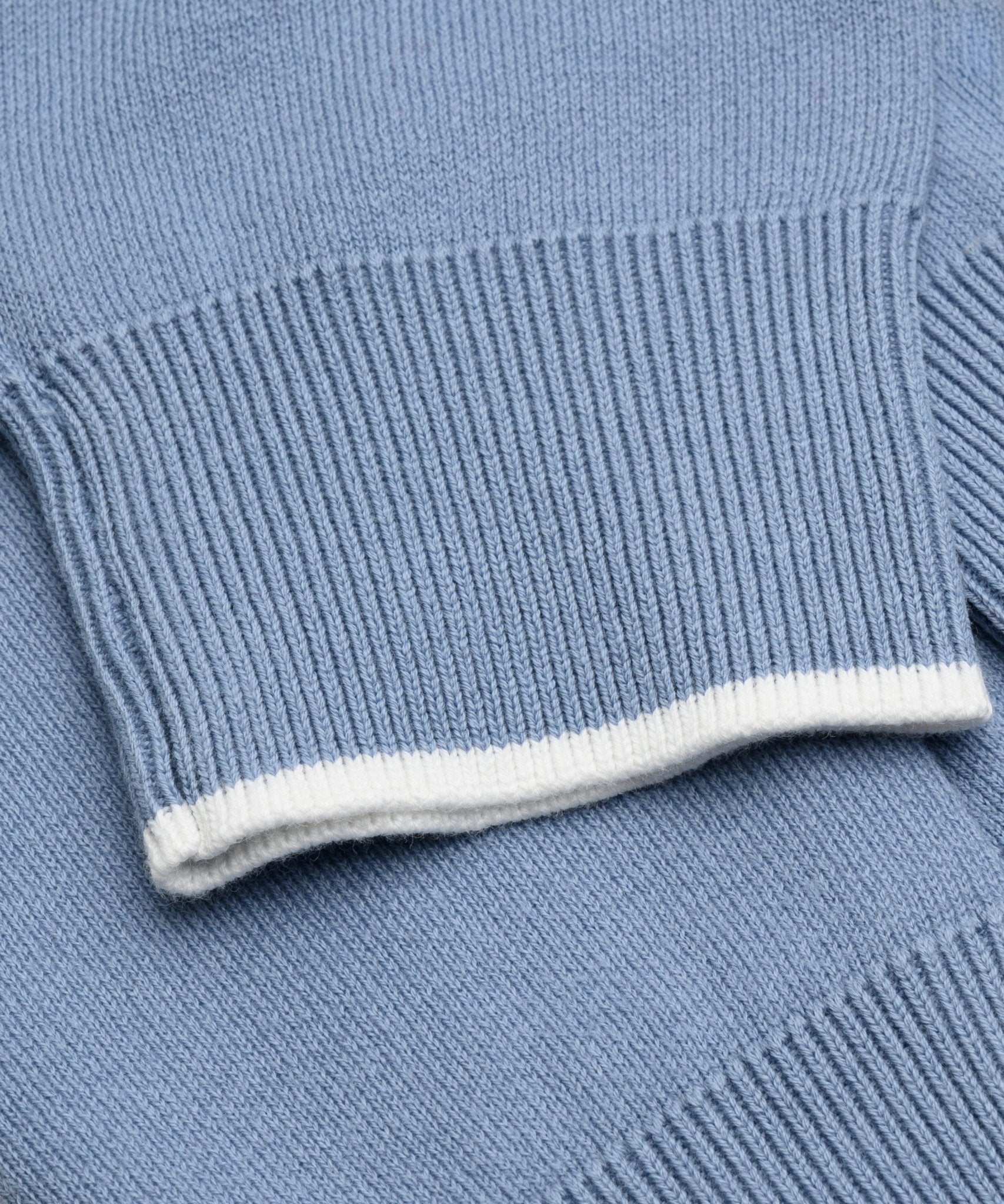 Peuterey Rubjerg crewneck trui lichtblauw - THE SOCIETY SHOP