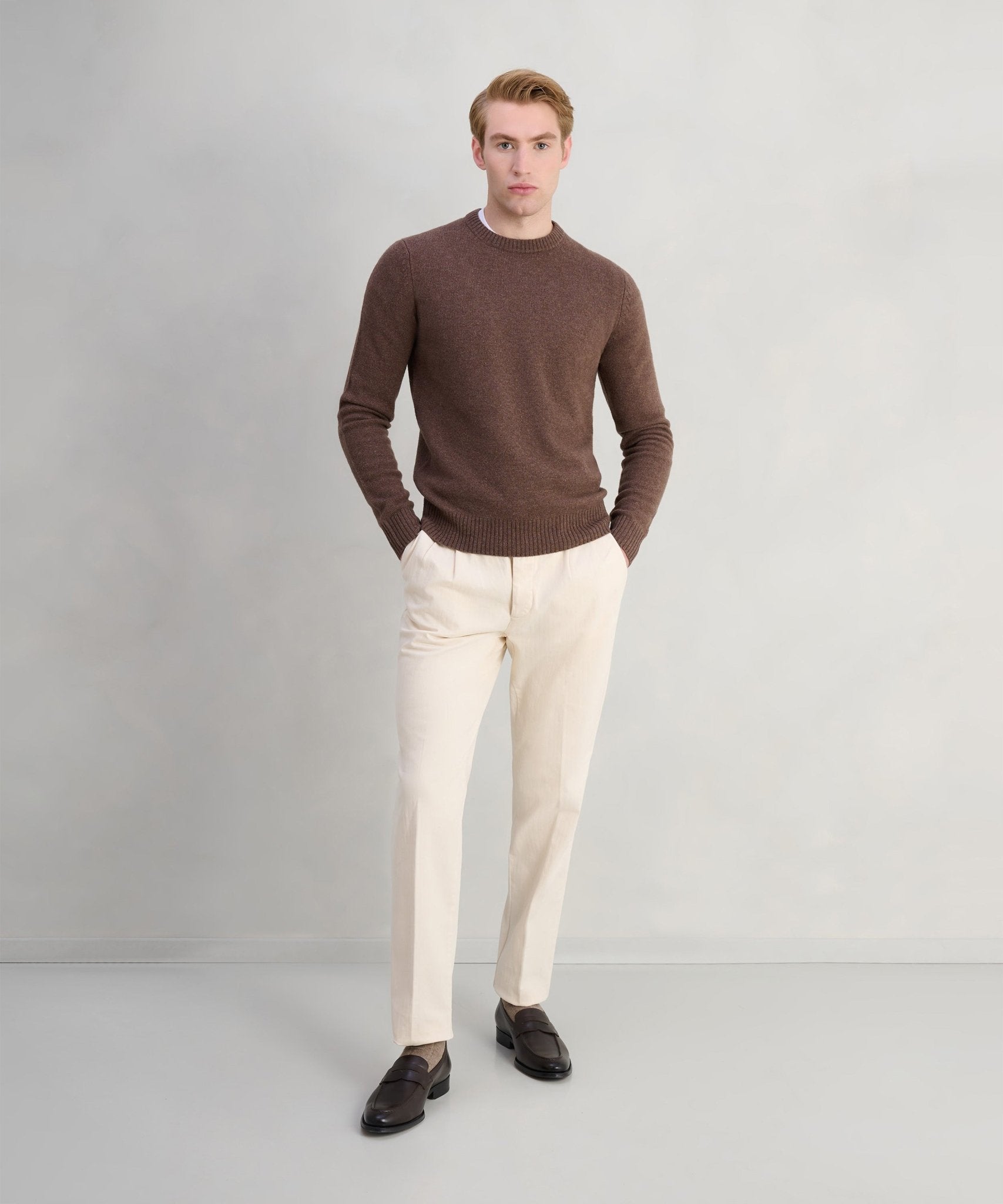 White Sand Sartorial chino katoen off - white visgraat - The Society Shop