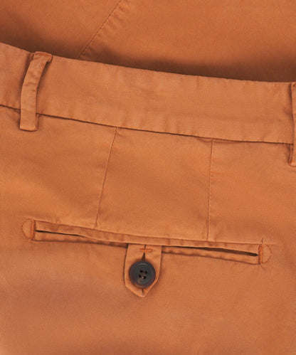 SOCI3TY Shorts katoen stretch oranje - The Society Shop