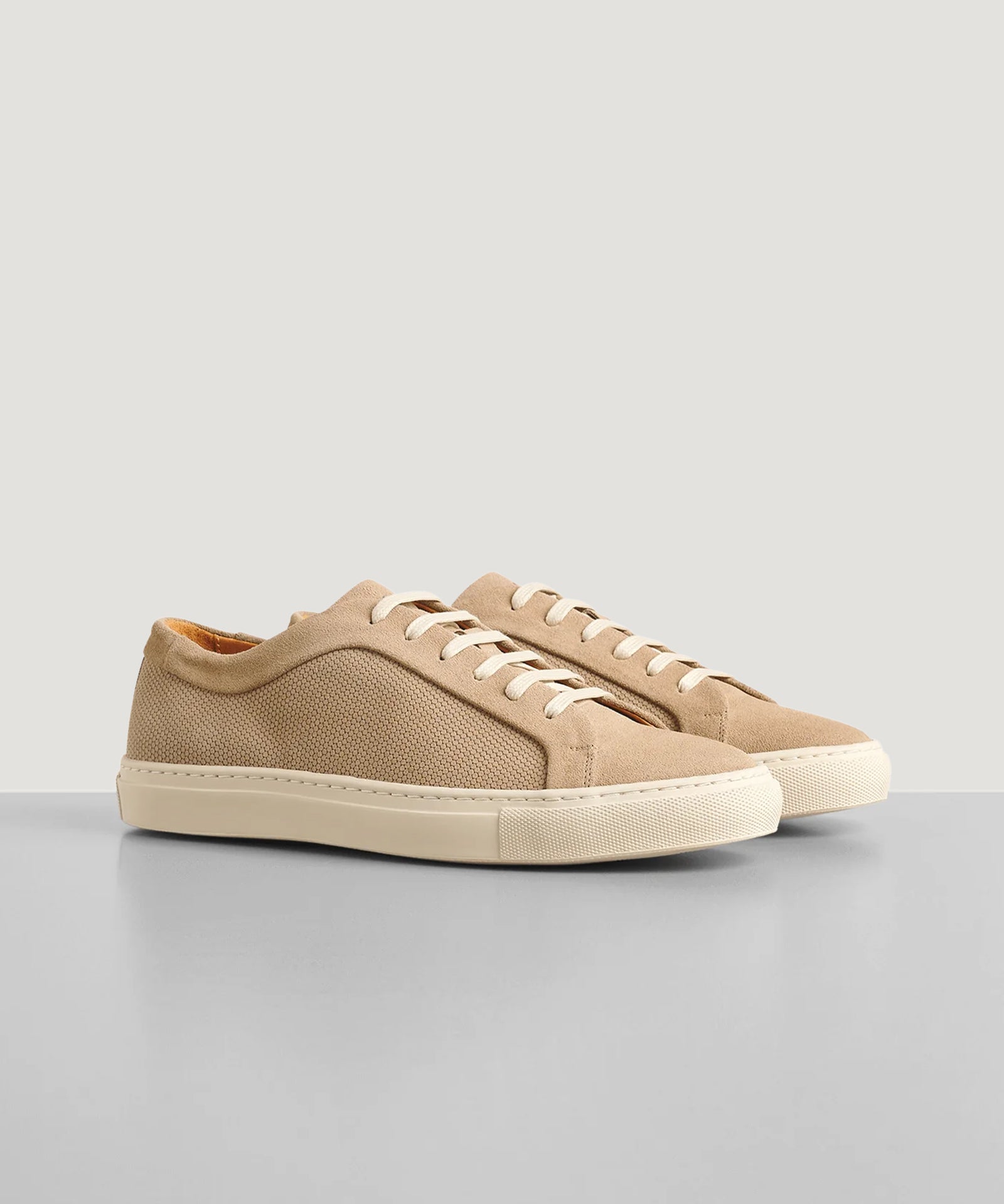 SOCI3TY Sneaker suède lichtbruin - The Society Shop